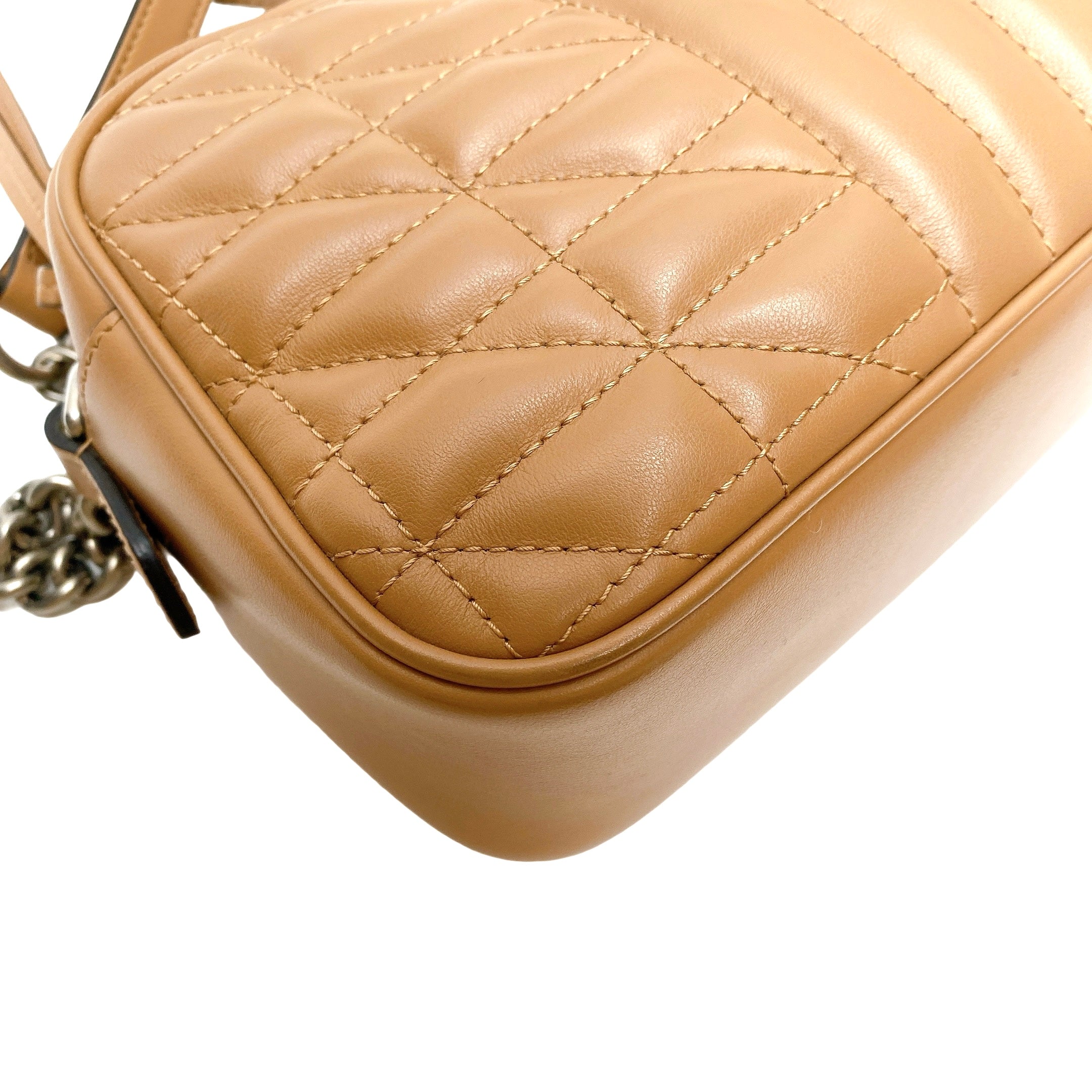 GUCCI MARMONT CAMERA BAG