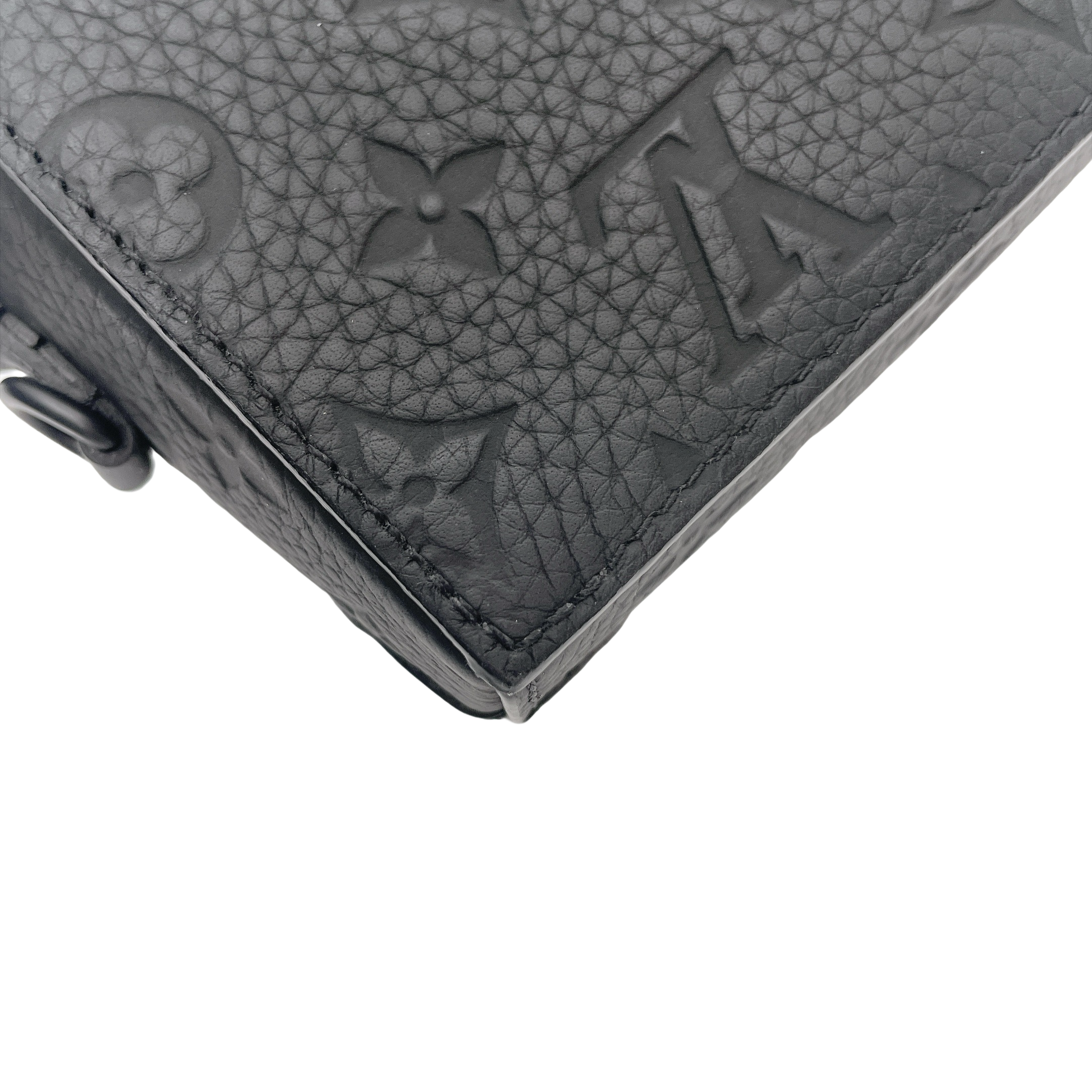 LV STEAMER WEARABLE