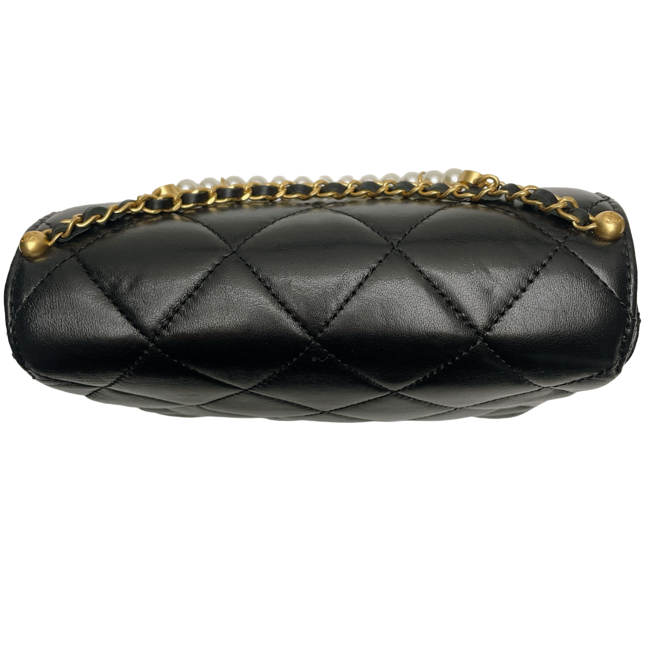 CHANEL 24A PEARL FLAP BAG