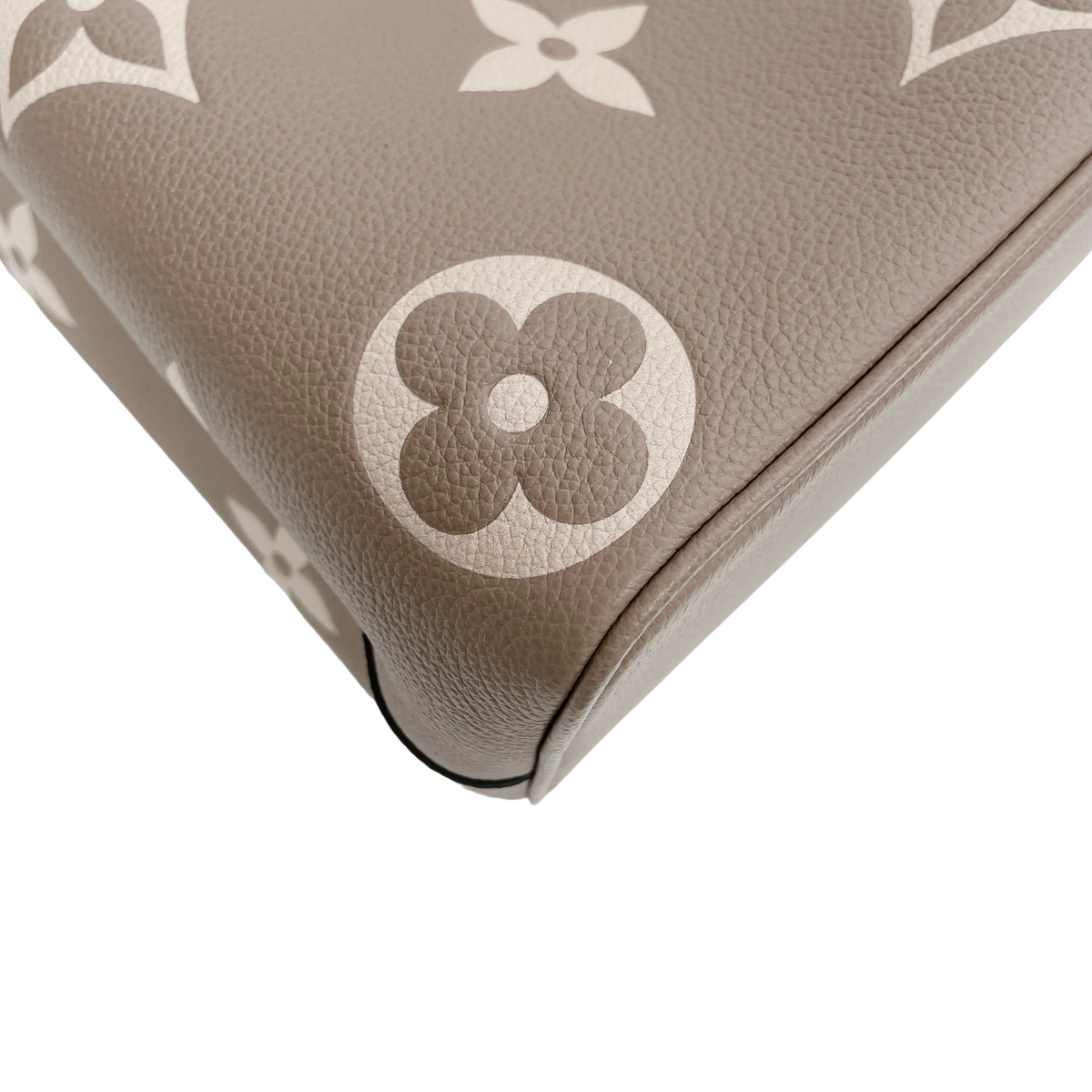 LV NEONOE MM