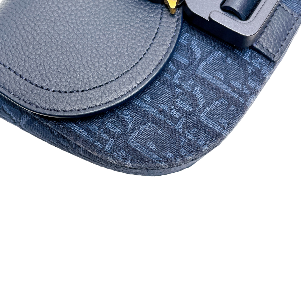 DIOR SADDLE MESSENGER MINI WITH FLAP