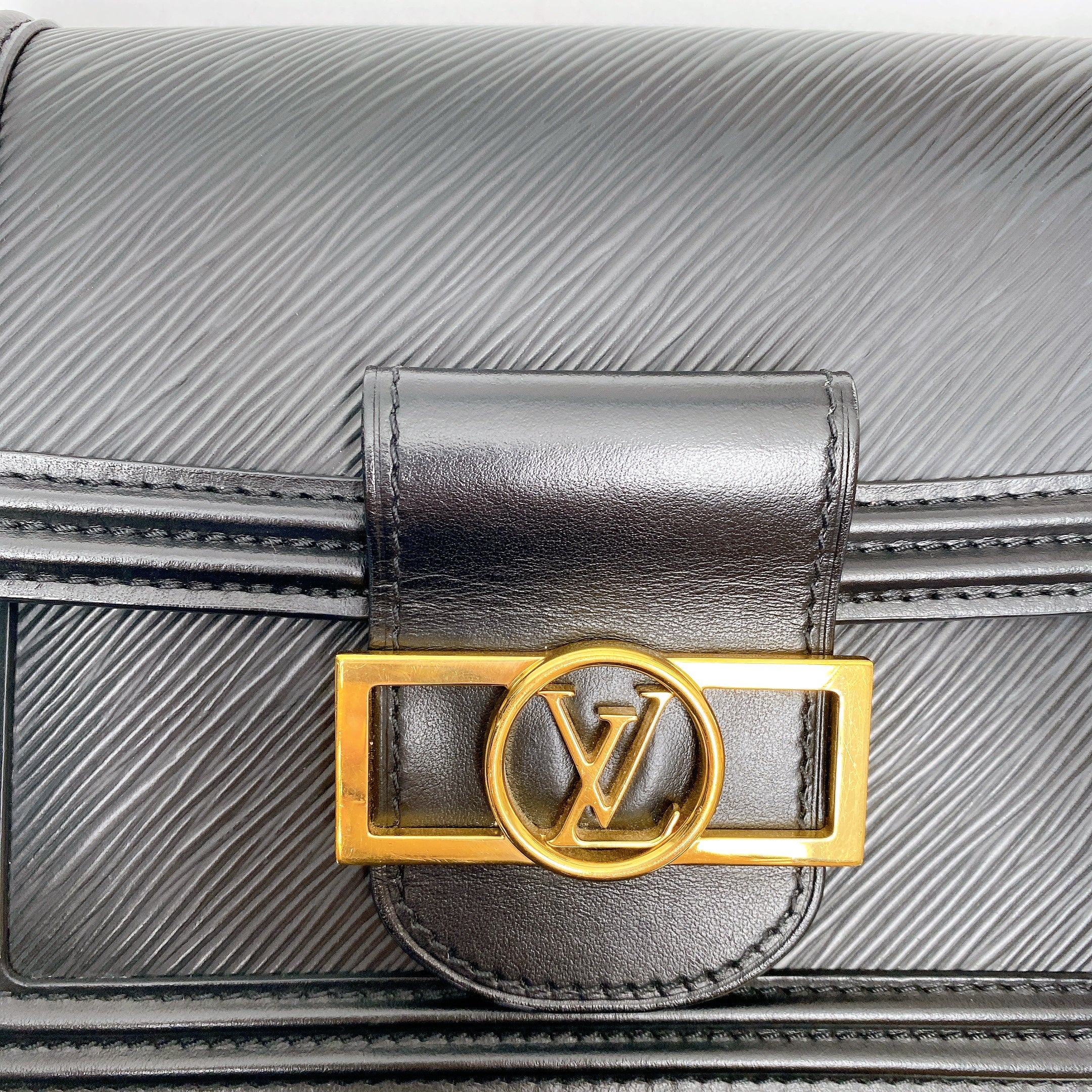 LV DAUPHINE EPI MINI IN BLACK
