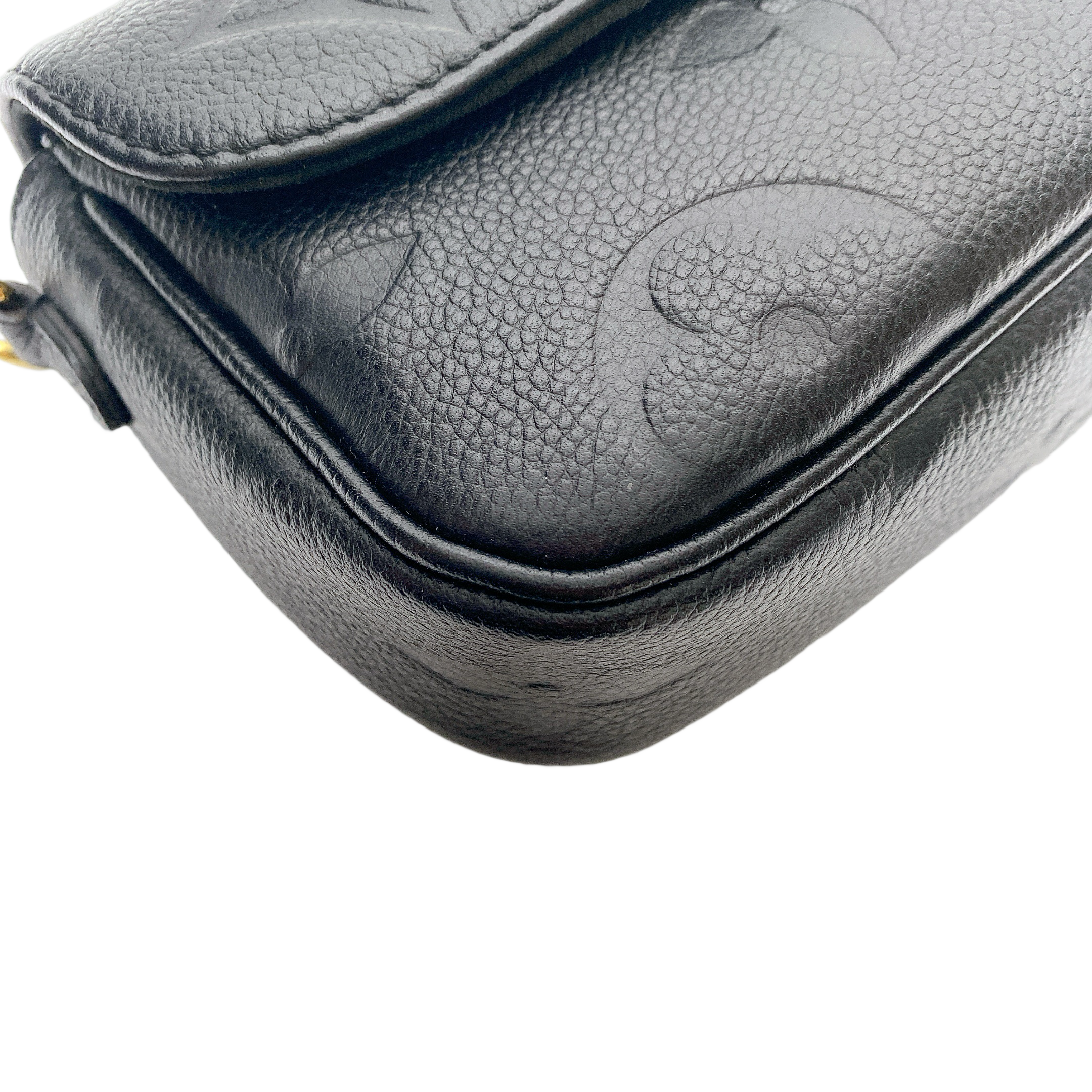 LV IVY BLACK