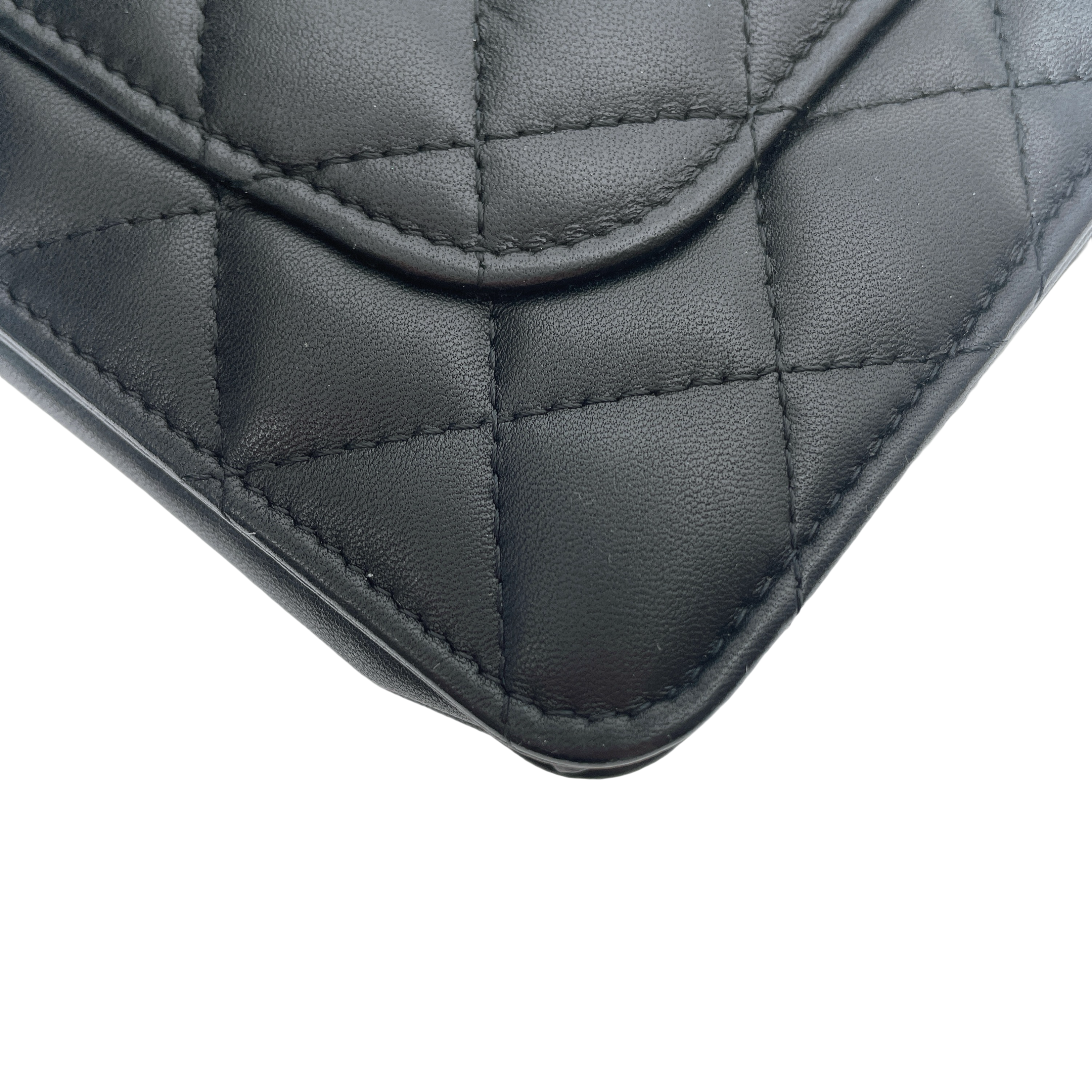 CHANEL WALLET ON CHAIN