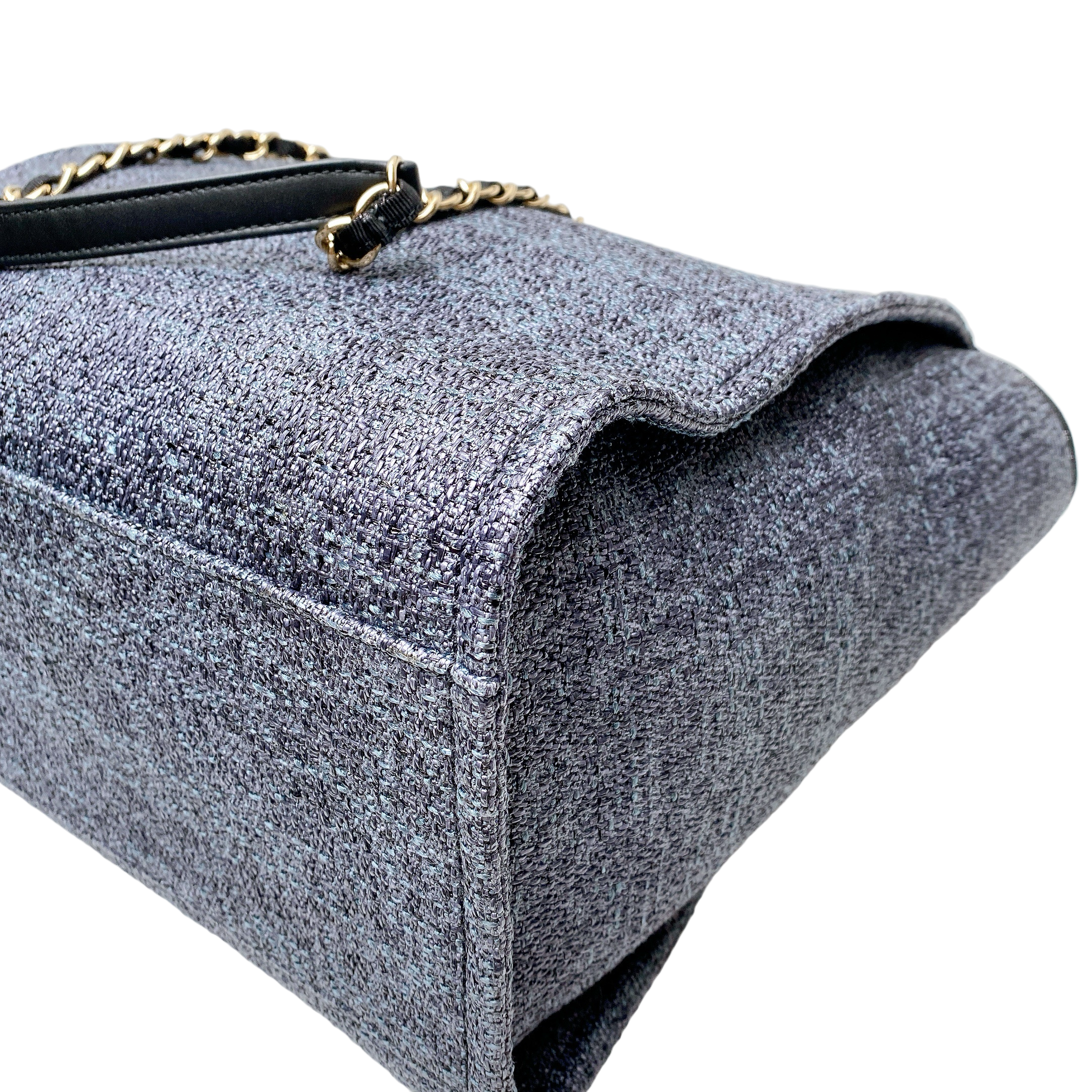 CHANEL TOTE