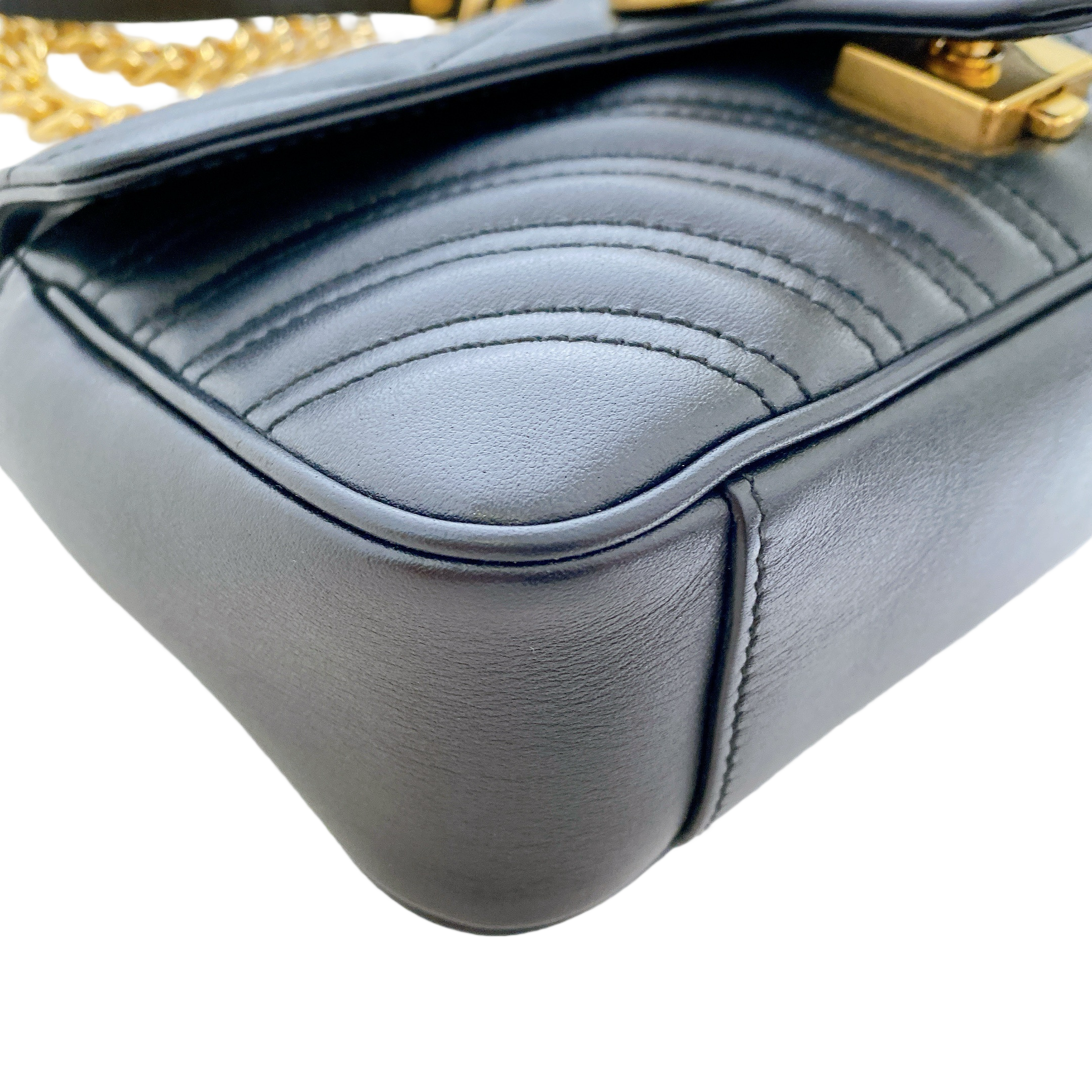 GUCCI MARMONT MINI IN BLACK