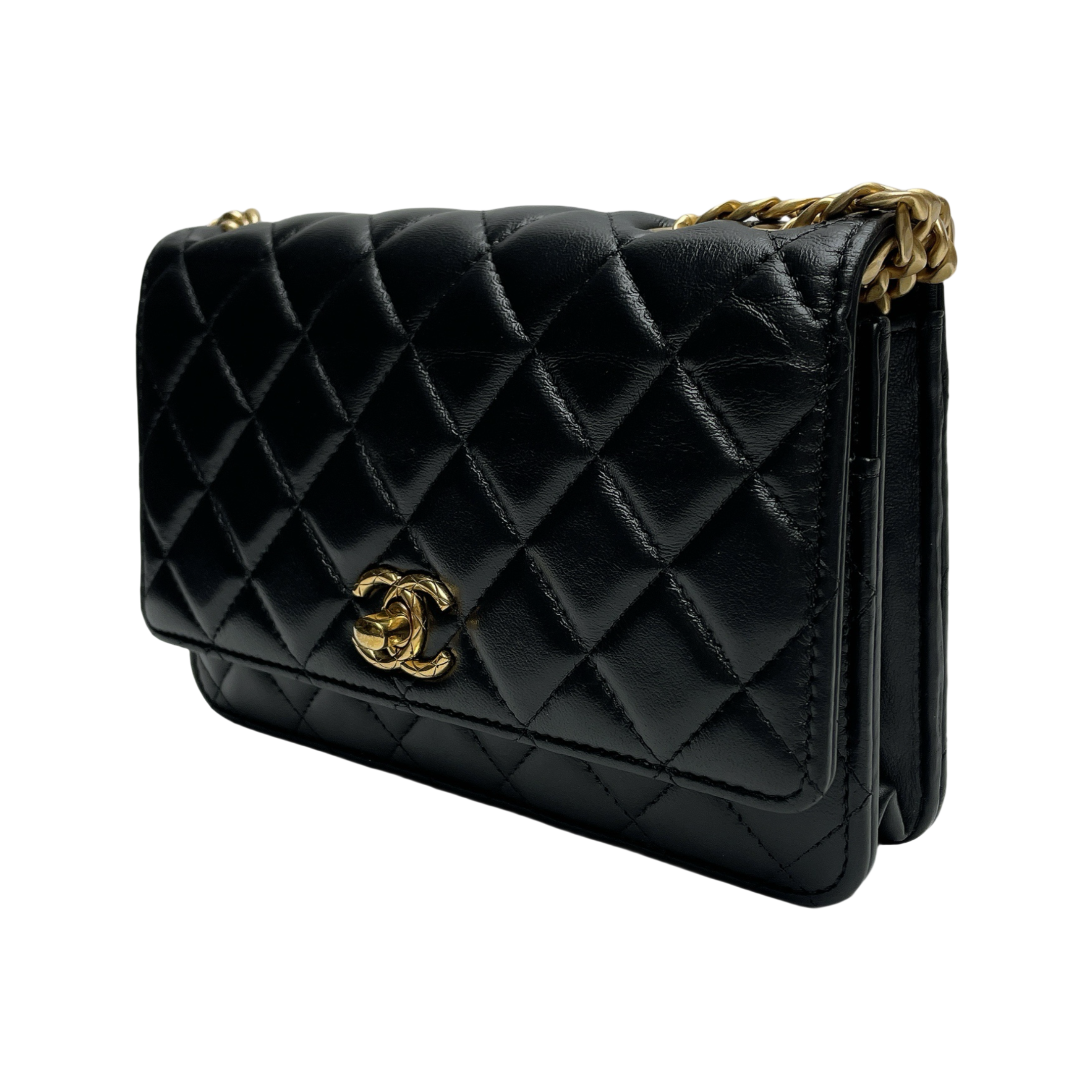 CHANEL WALLET ON CHAIN