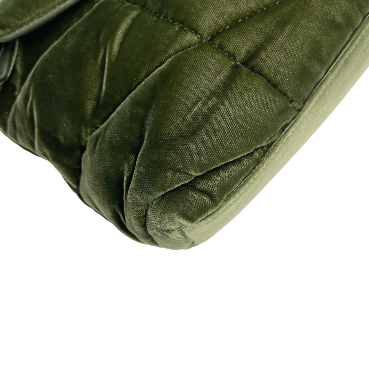 YSL LOULOU PUFFER VELVET