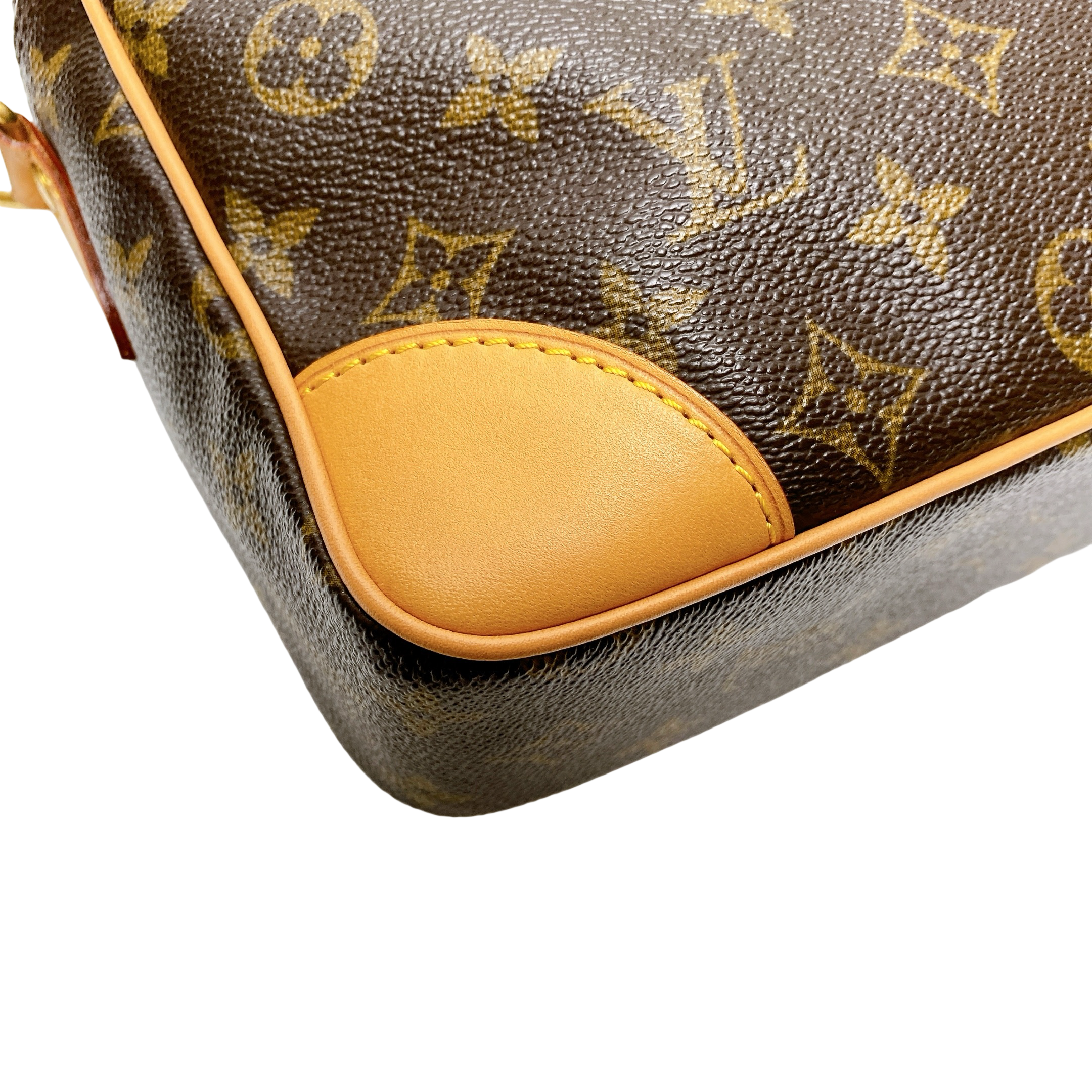 LV MESSENGER