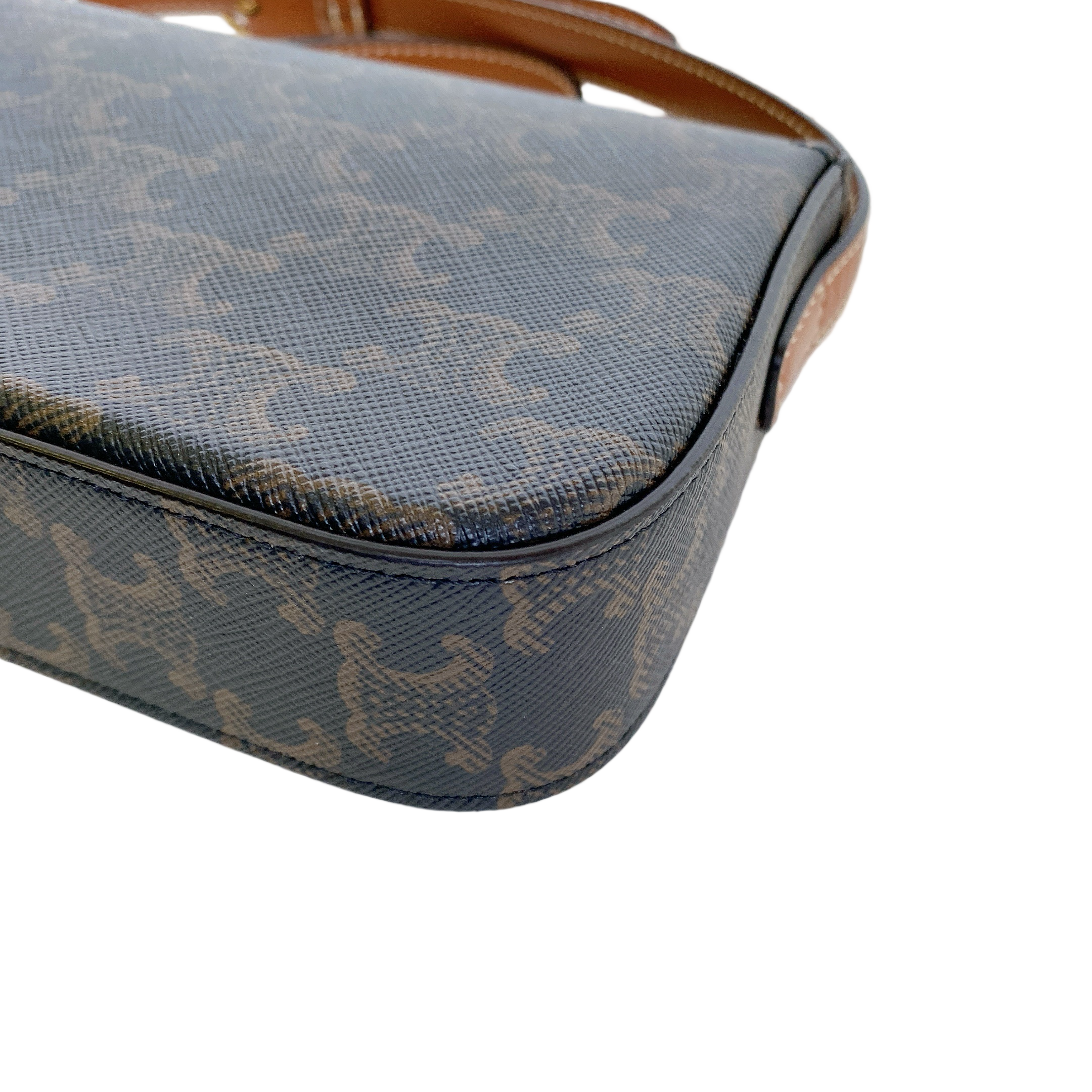 CELINE SHOULDER BAG CLAUDE IN TRIOMPHE