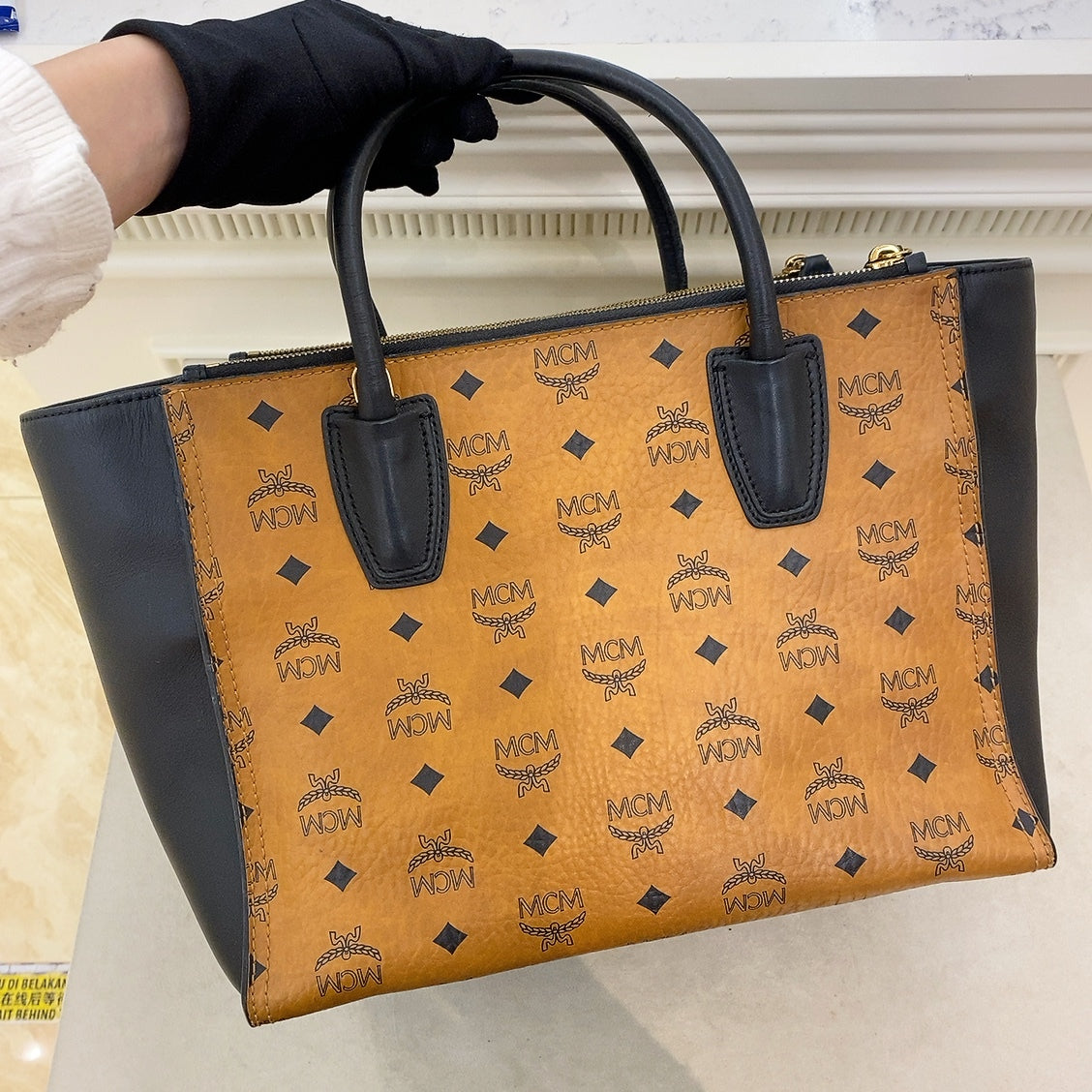 MCM Tote Bag Visetos with Double Zip