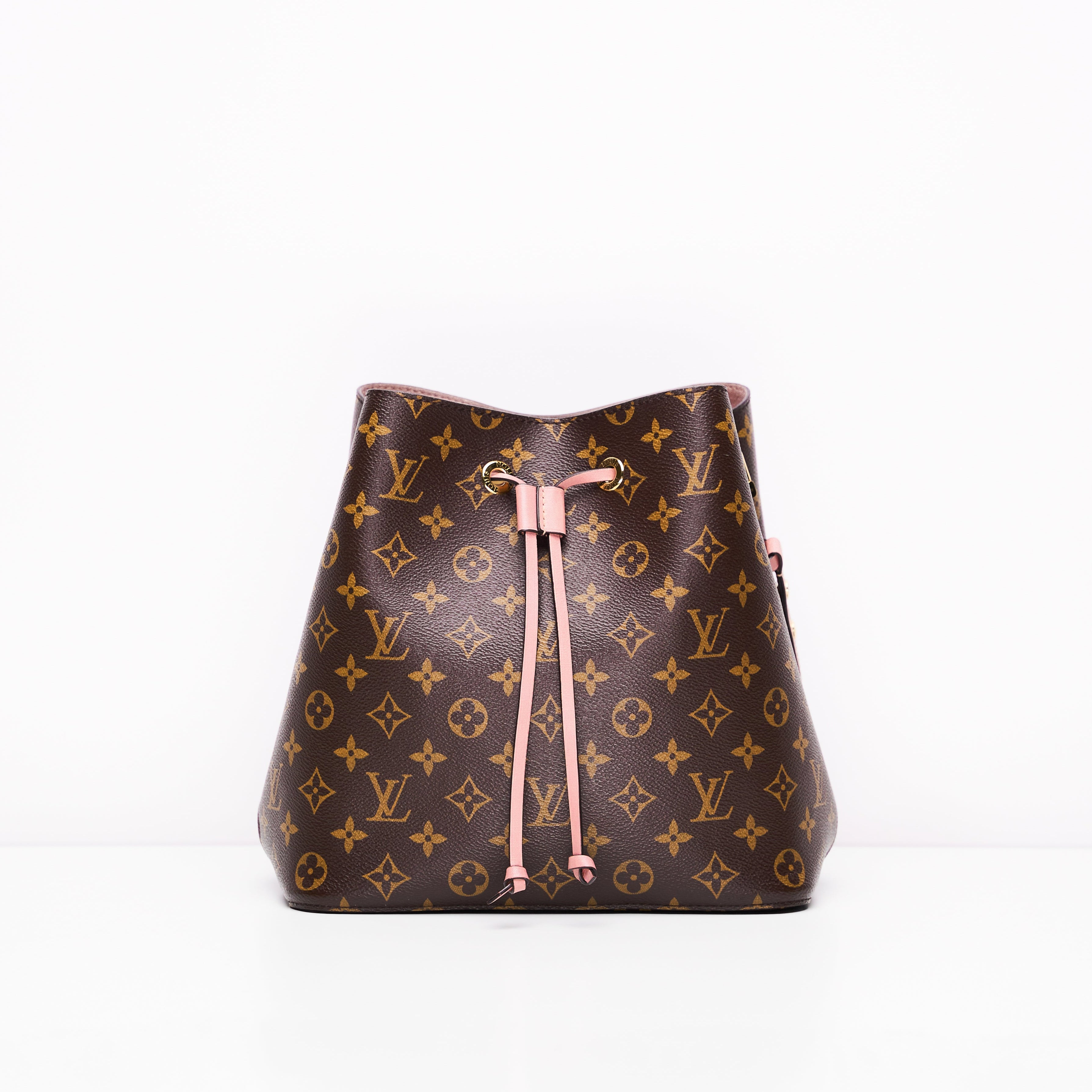 LV Monogram Neo Noe MM