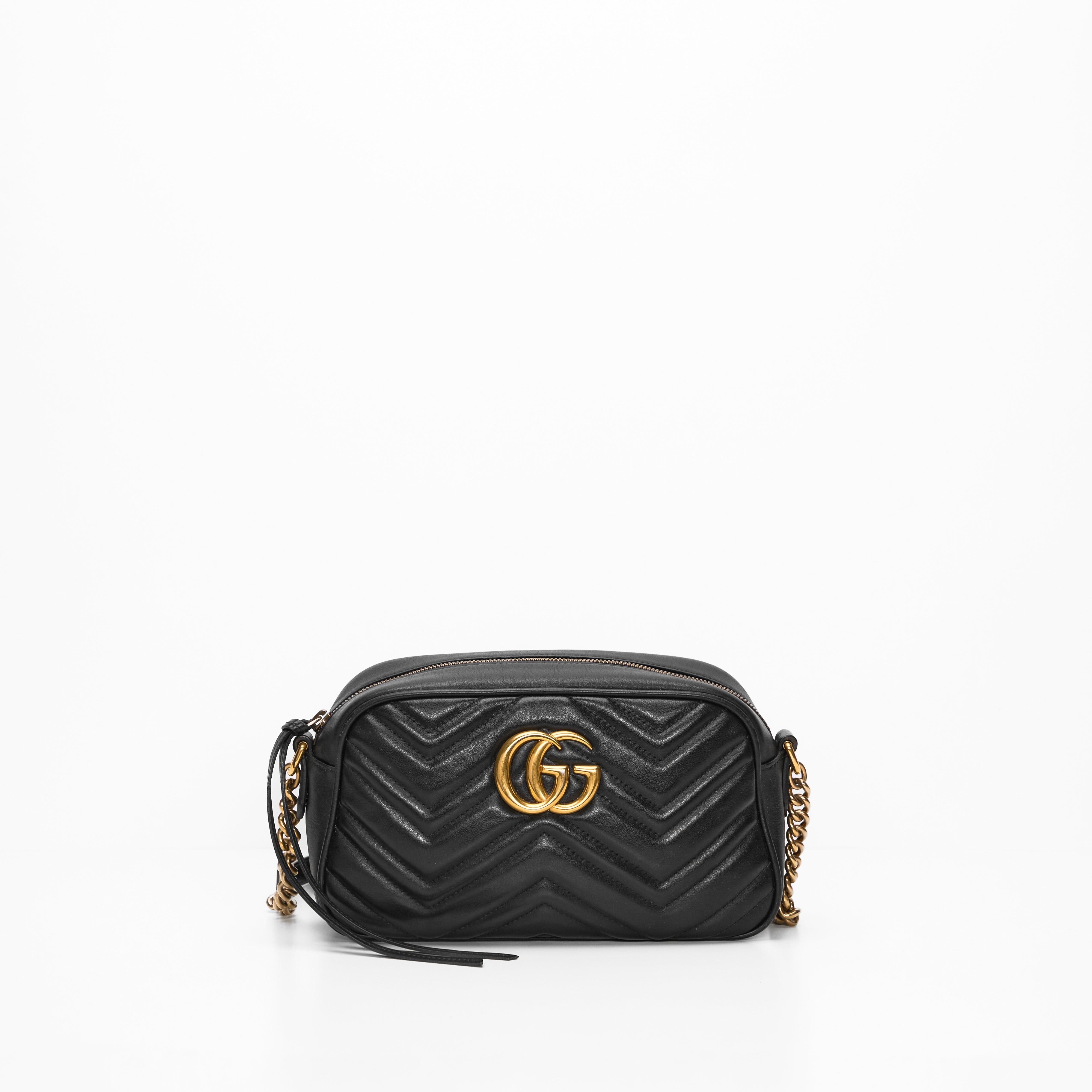 GUCCI MARMONT CAMERA BAG IN BLACK