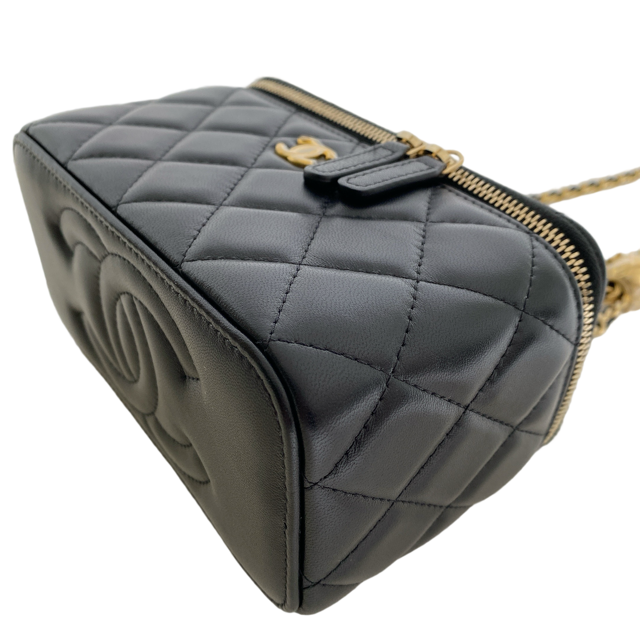 CHANEL VANITY PEARL CRUSH