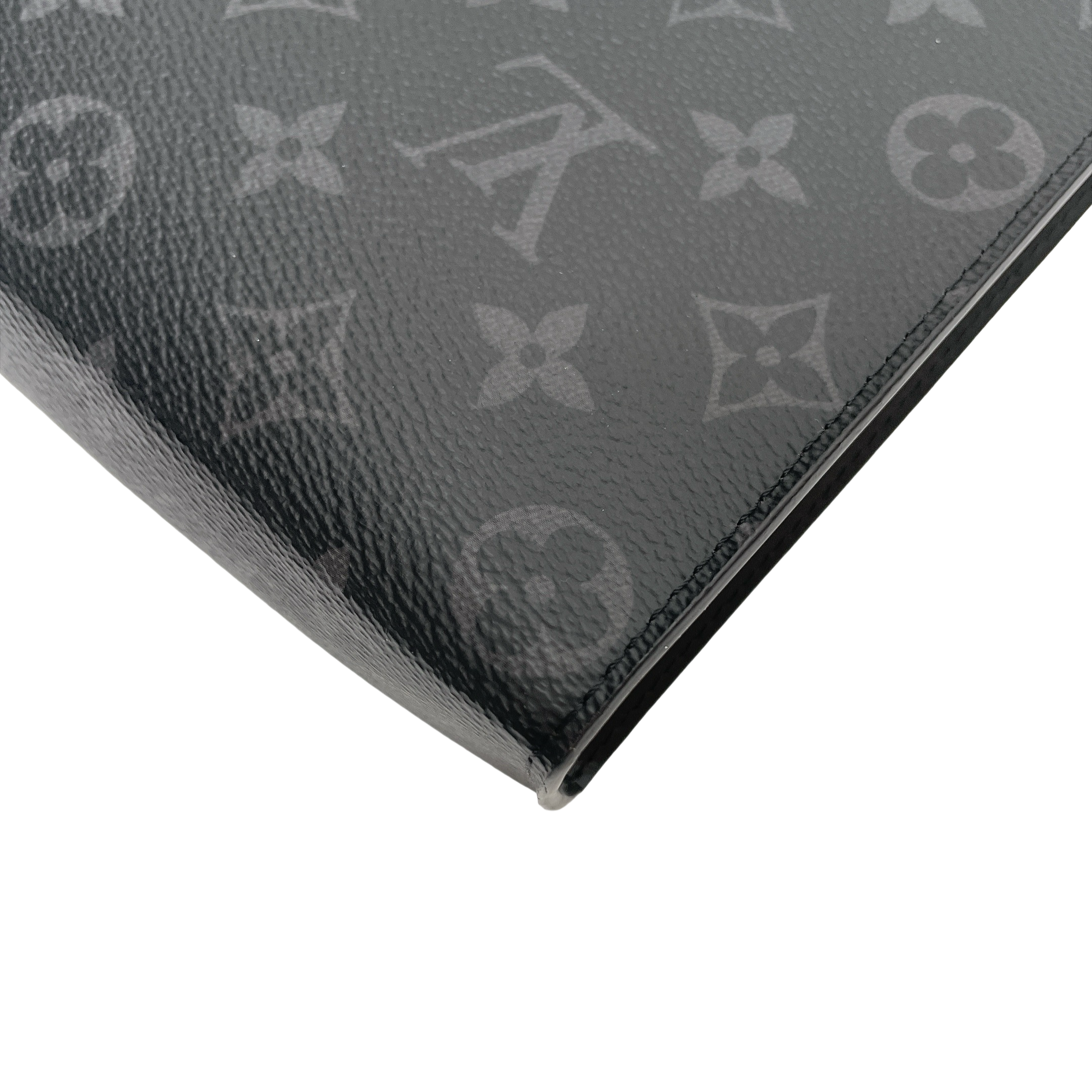LV POCHETTE VOYAGE MM