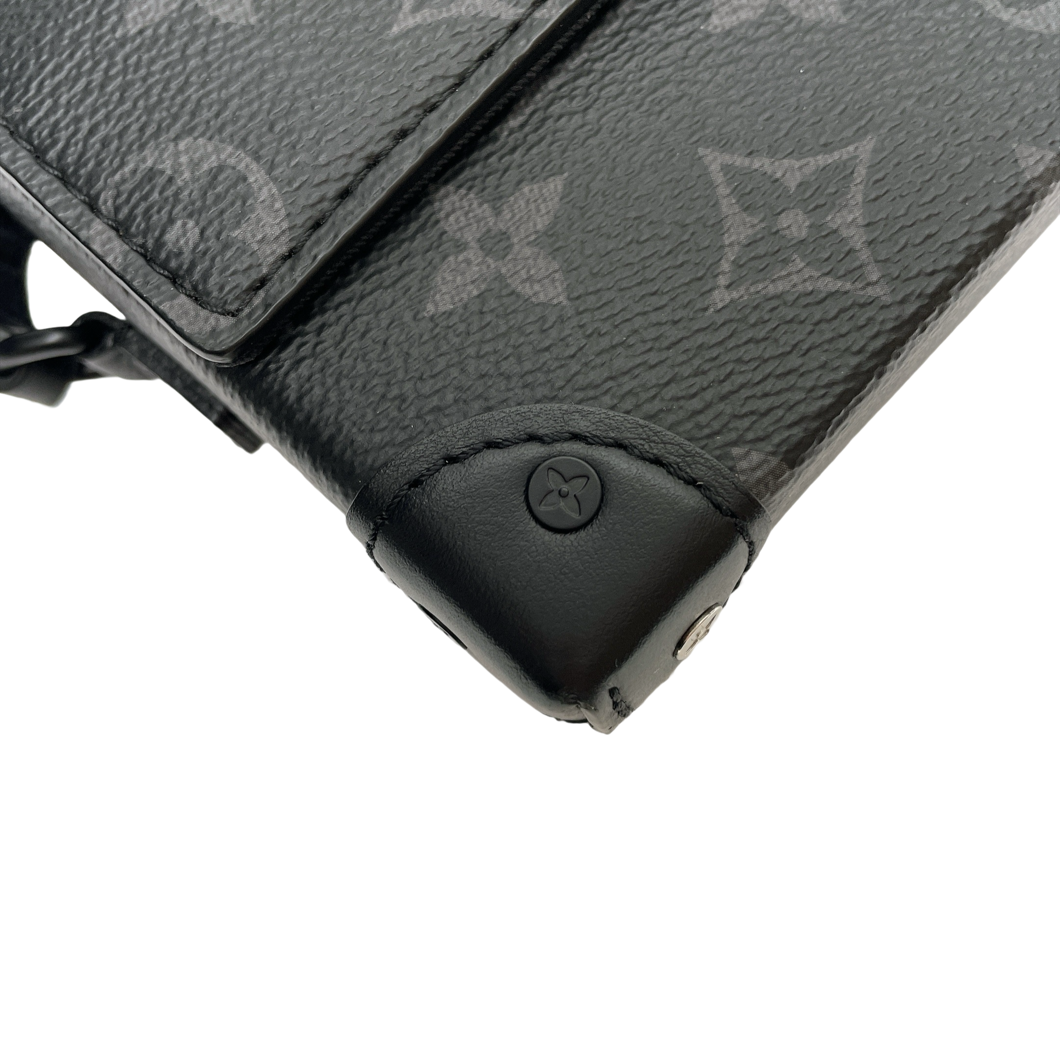 LV STEAMER WEARABLE