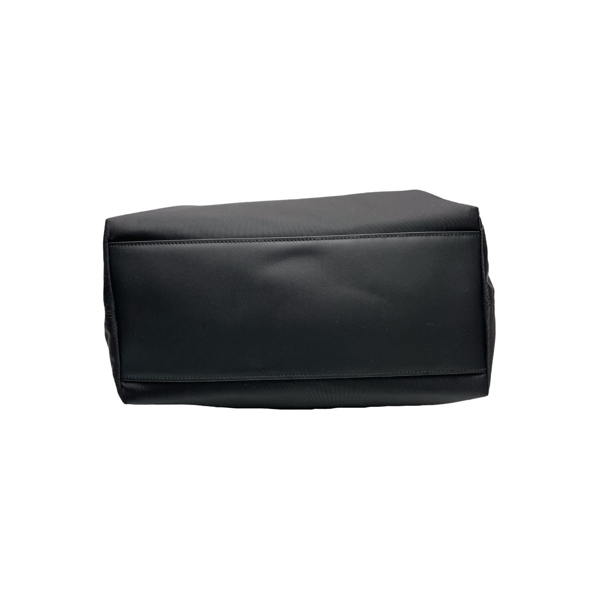BURBERRY NYLON ZIP TOTE