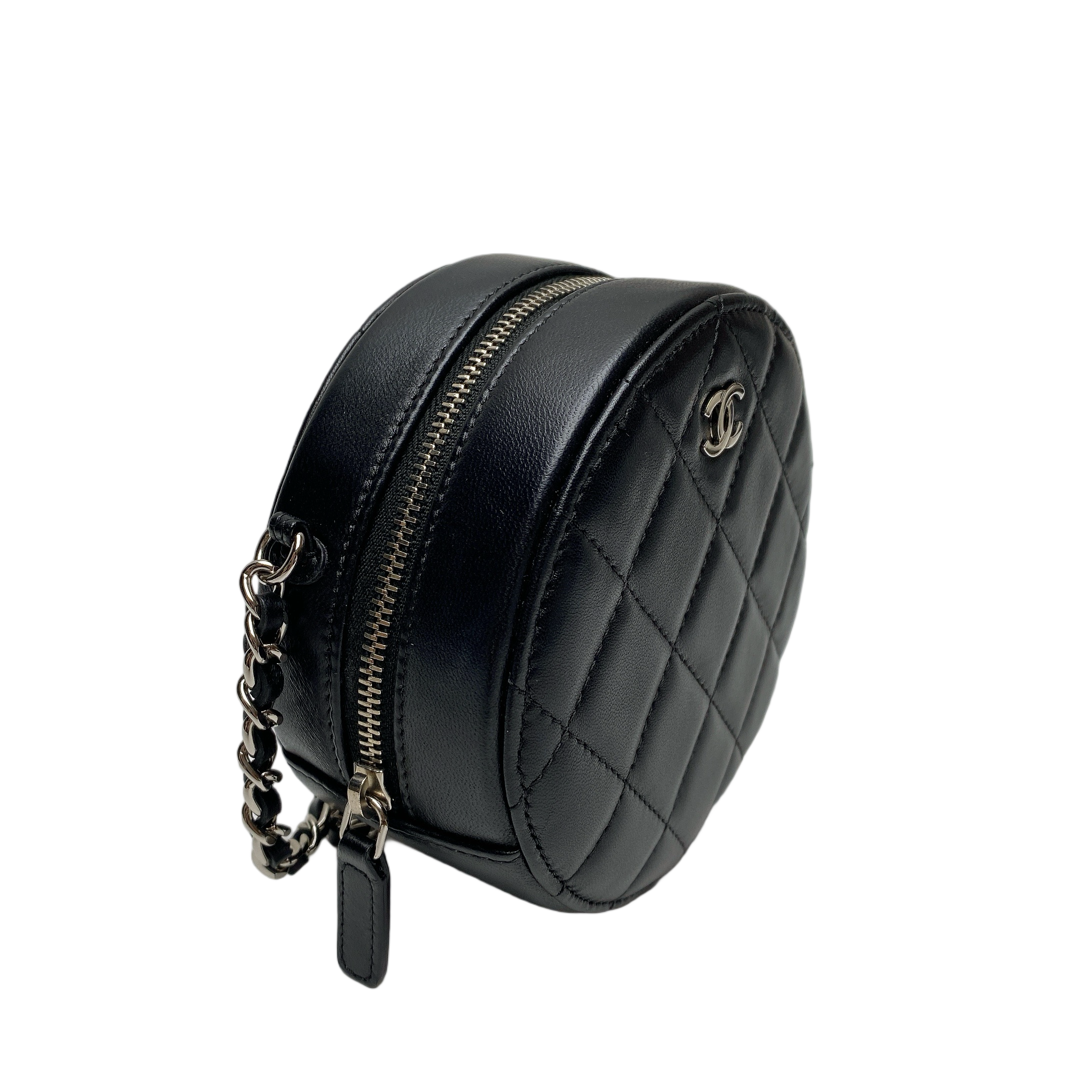 CHANEL ROUND SLING