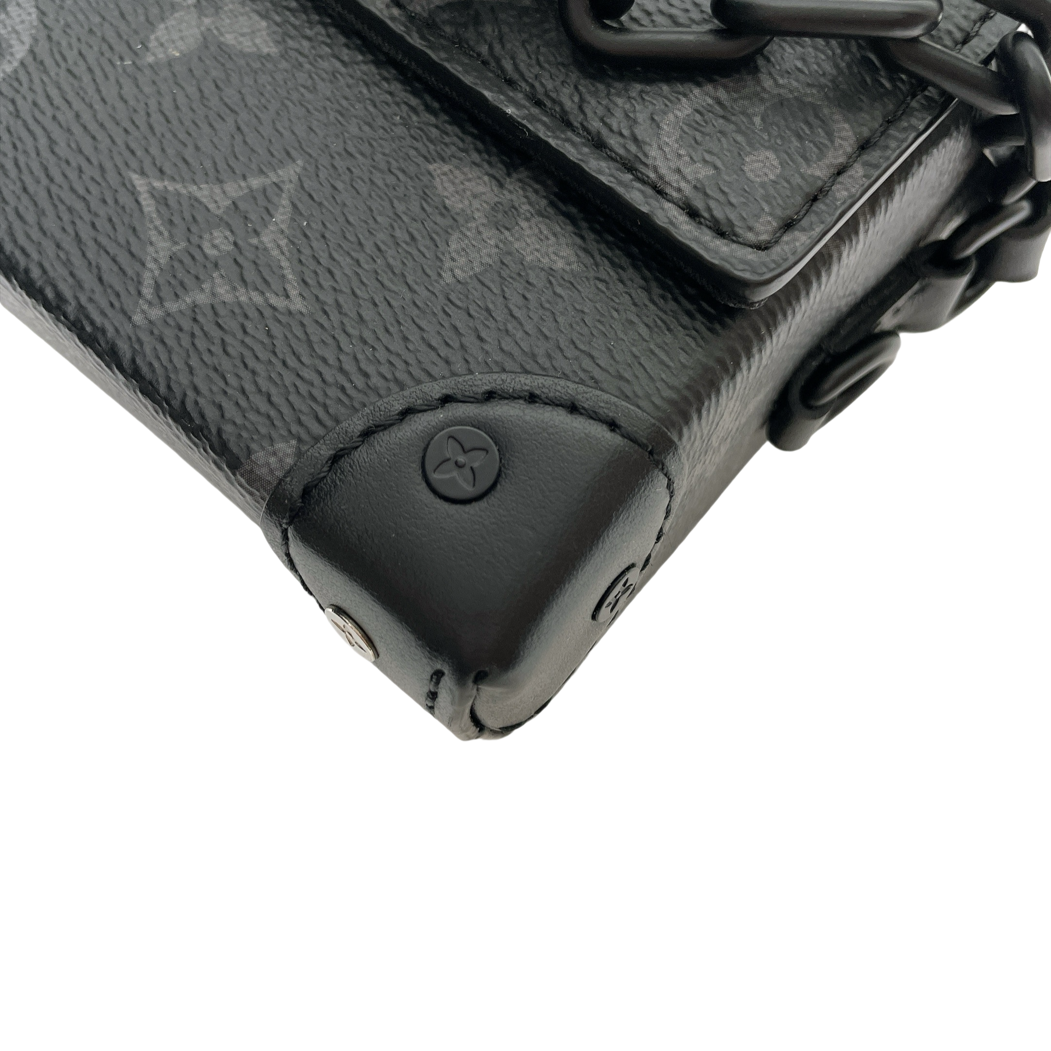 LV STEAMER WEARABLE