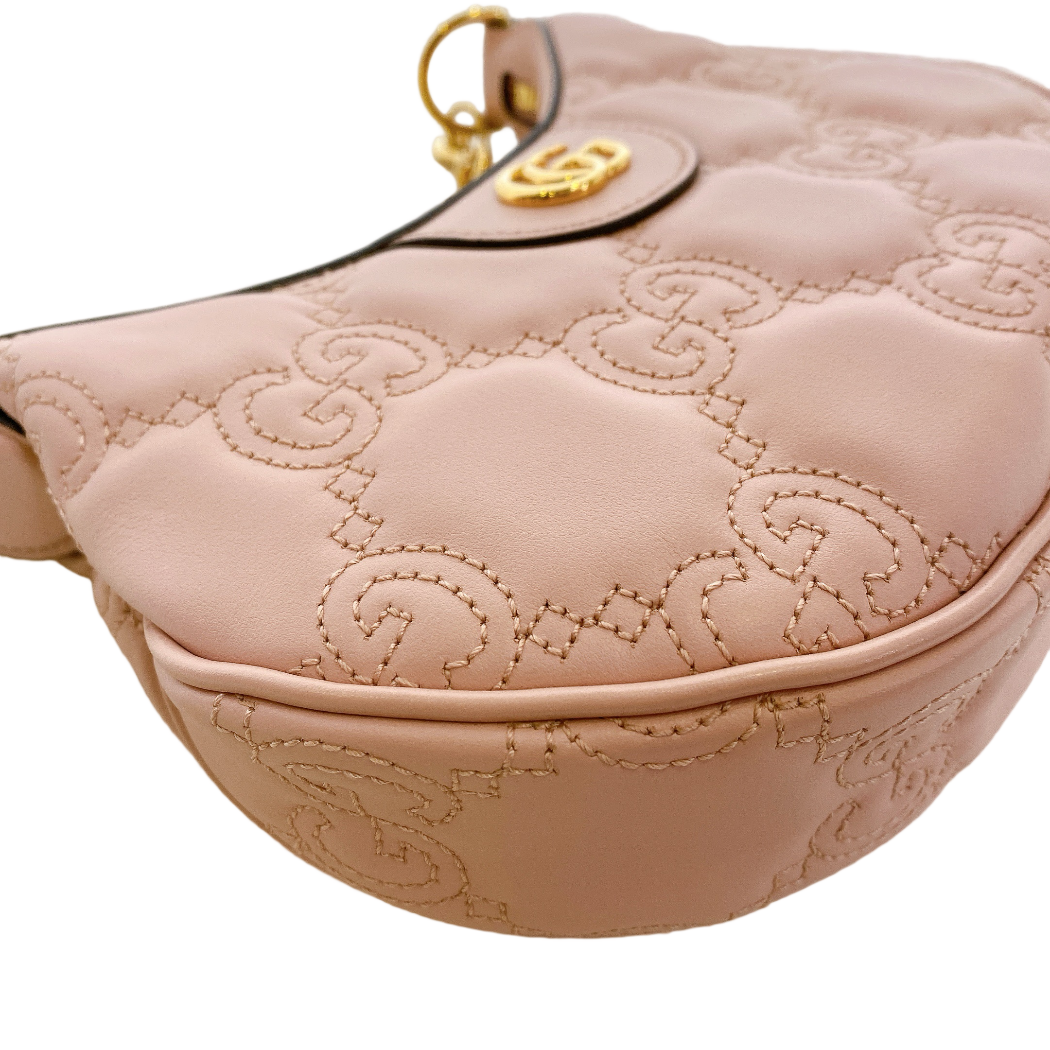 GUCCI SLING BAG IN PINK