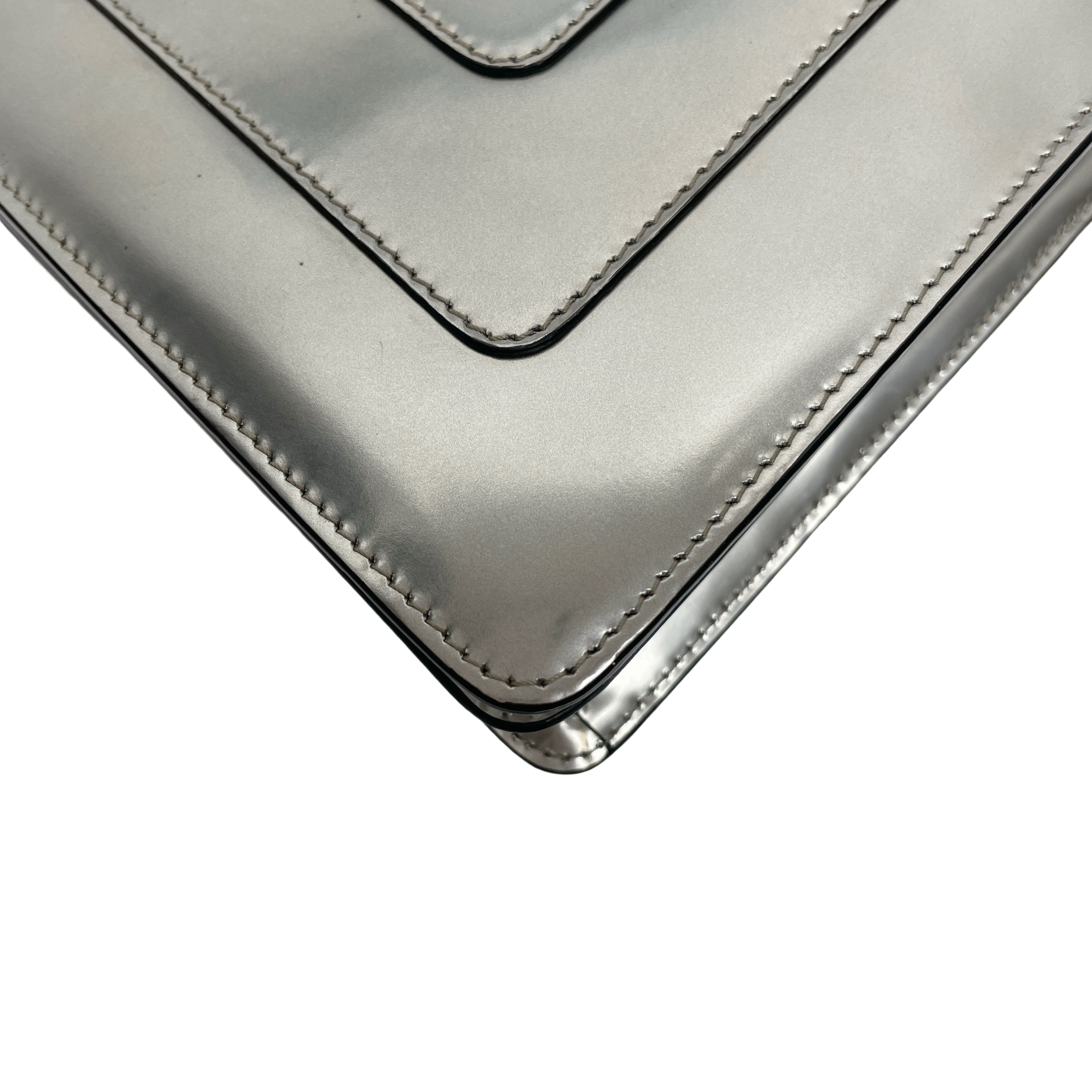BVLGARI METALLIC SERPENTI FOREVER MEDIUM