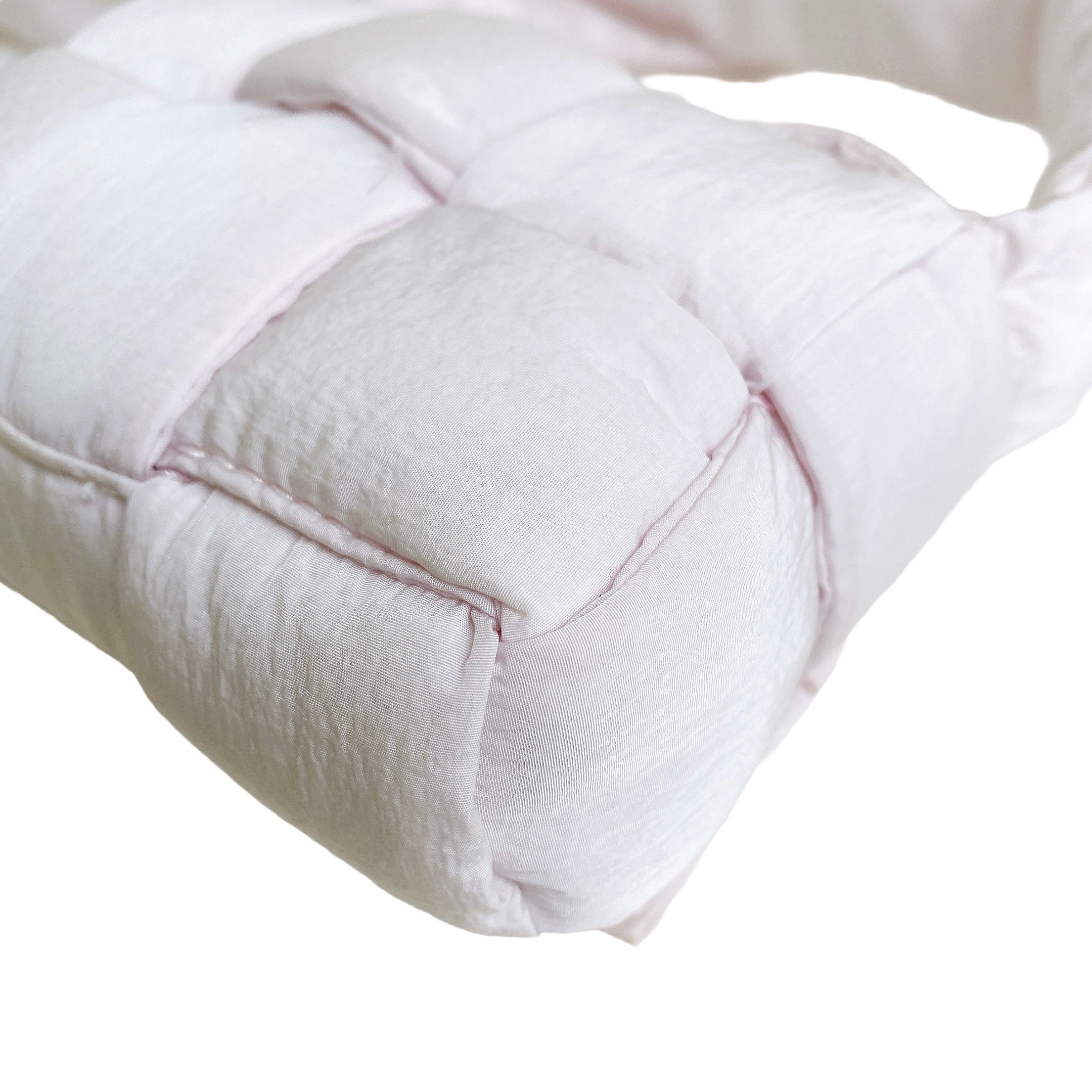 BOTTEGA VENETA CANDY PADDAD CASSETTE BAG