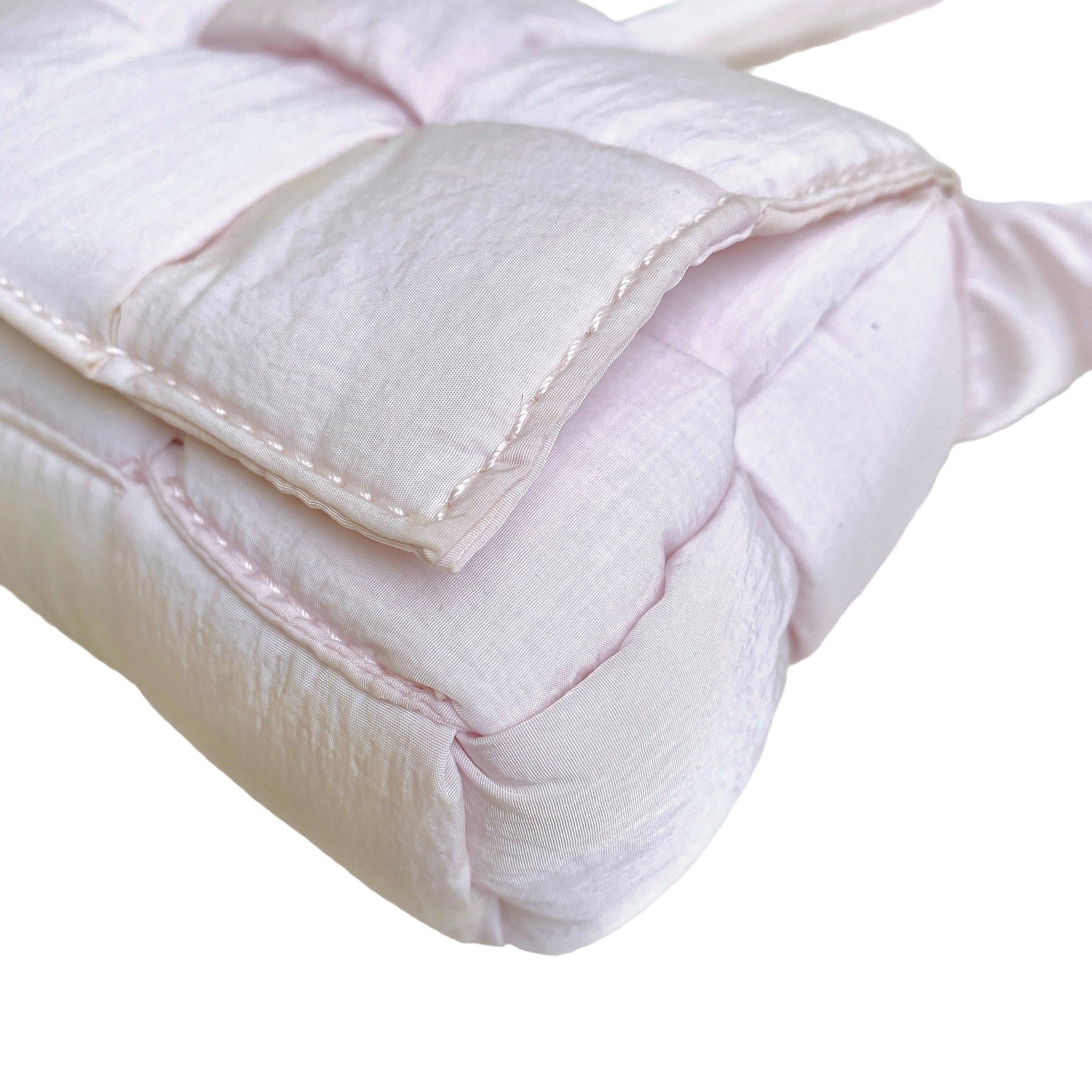 BOTTEGA VENETA CANDY PADDAD CASSETTE BAG