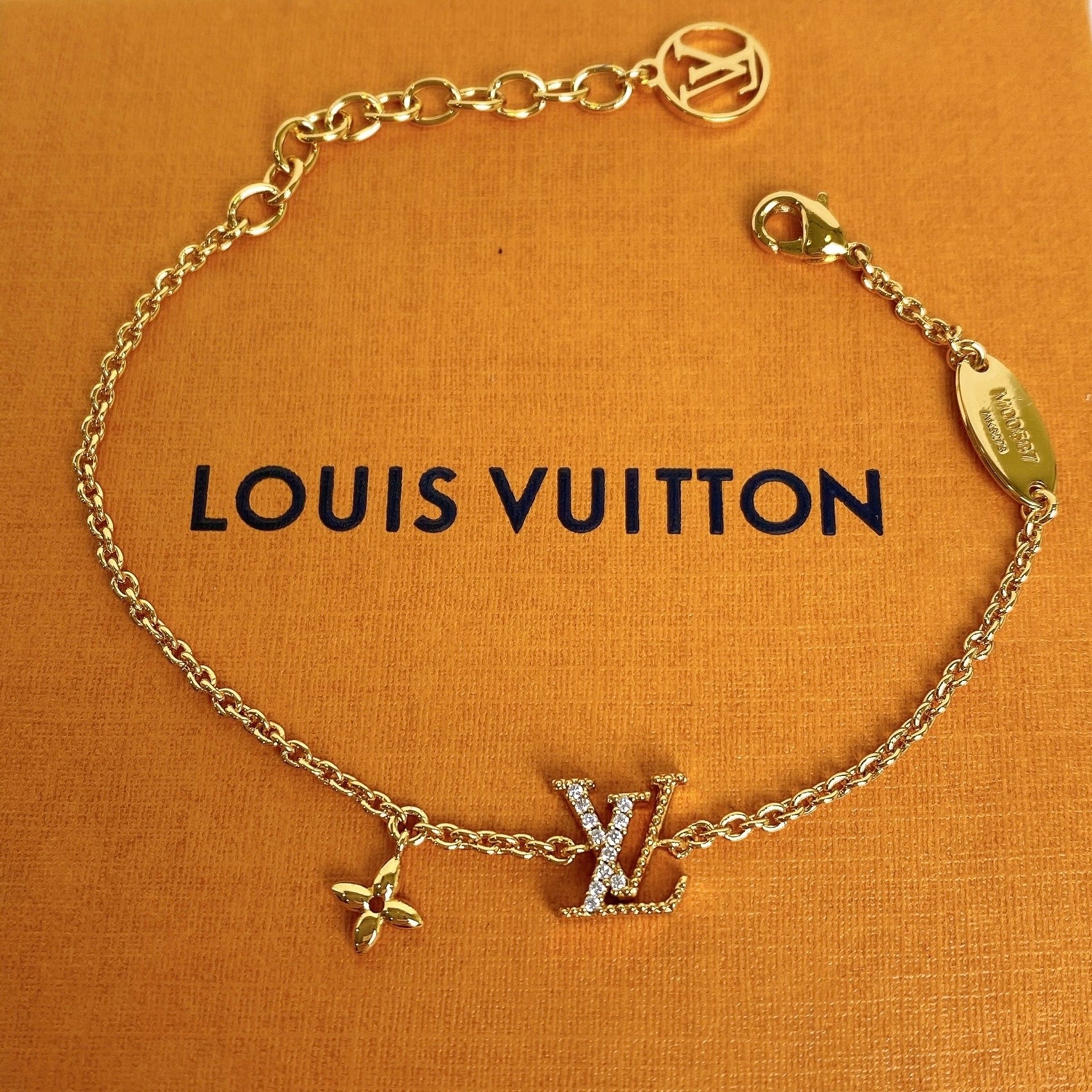 LV BRACELET