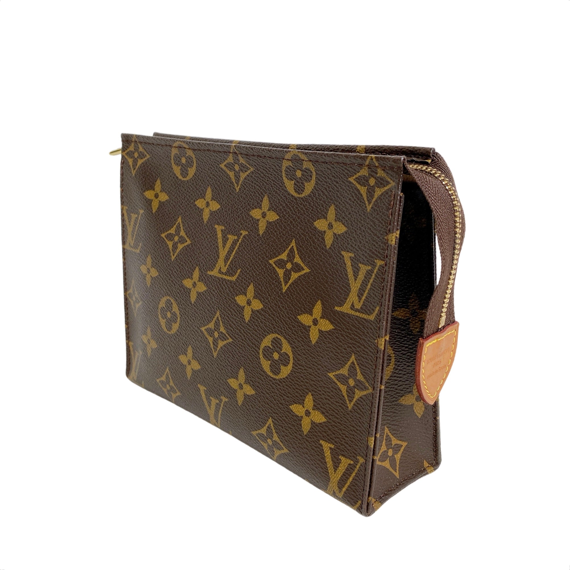 LV TOILETRY 19