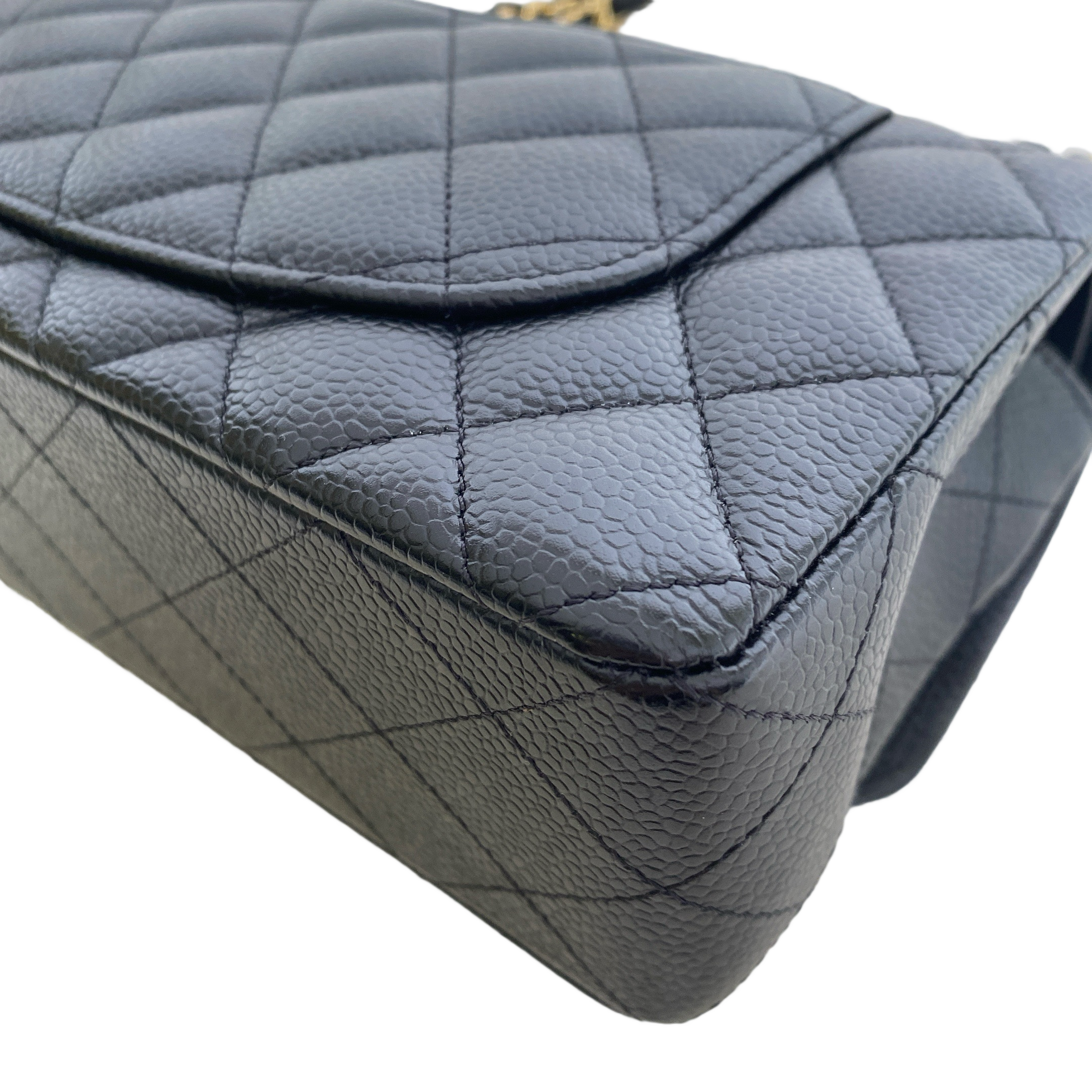 CHANEL CLASSIC FLAP SMALL