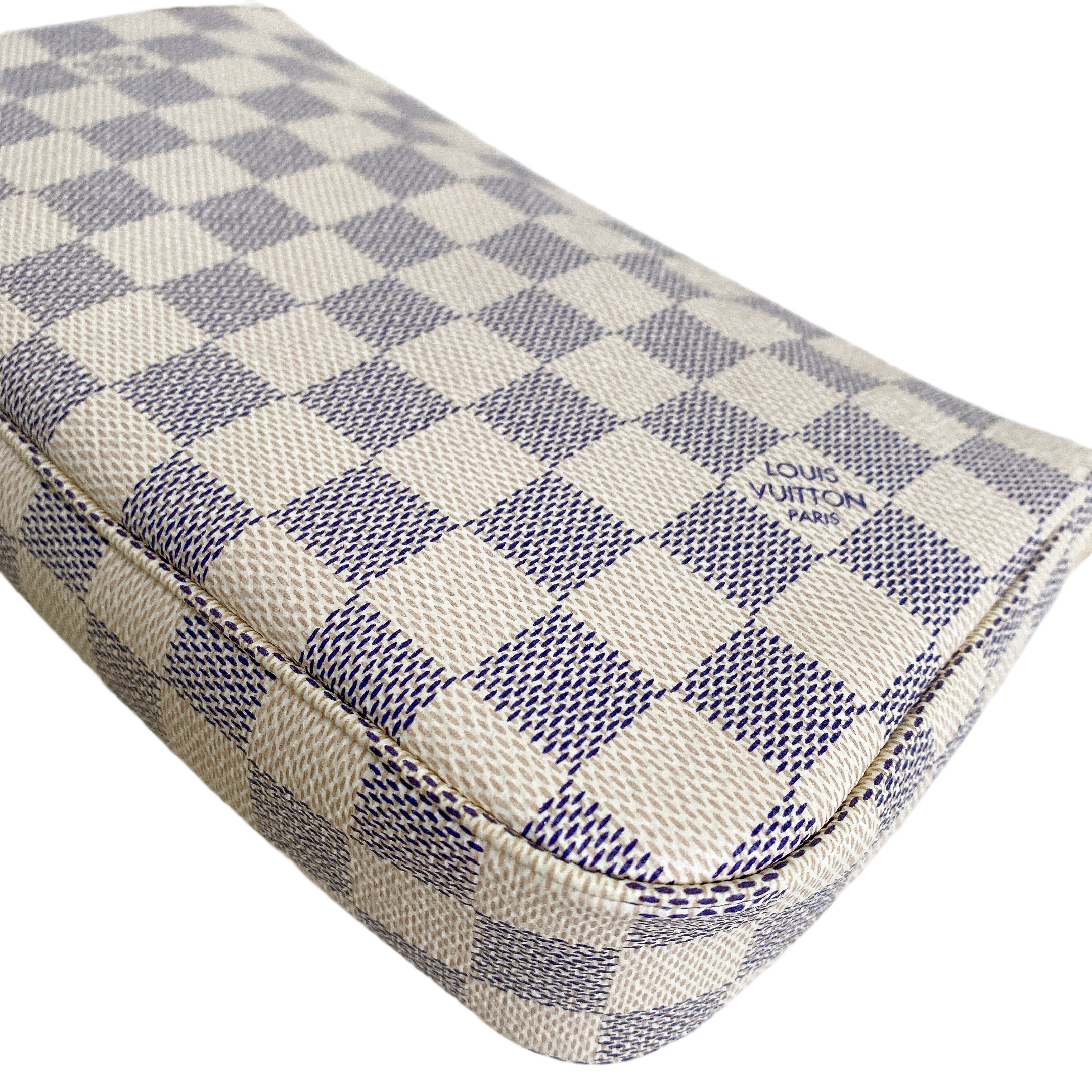 LV POCHETTE ACCESSORIES DAMIER AZUR
