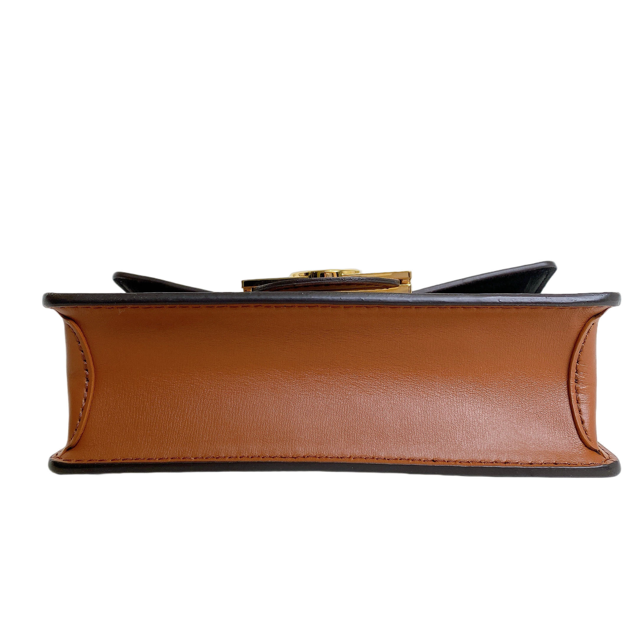 LV DAUPHINE CHAIN WALLET