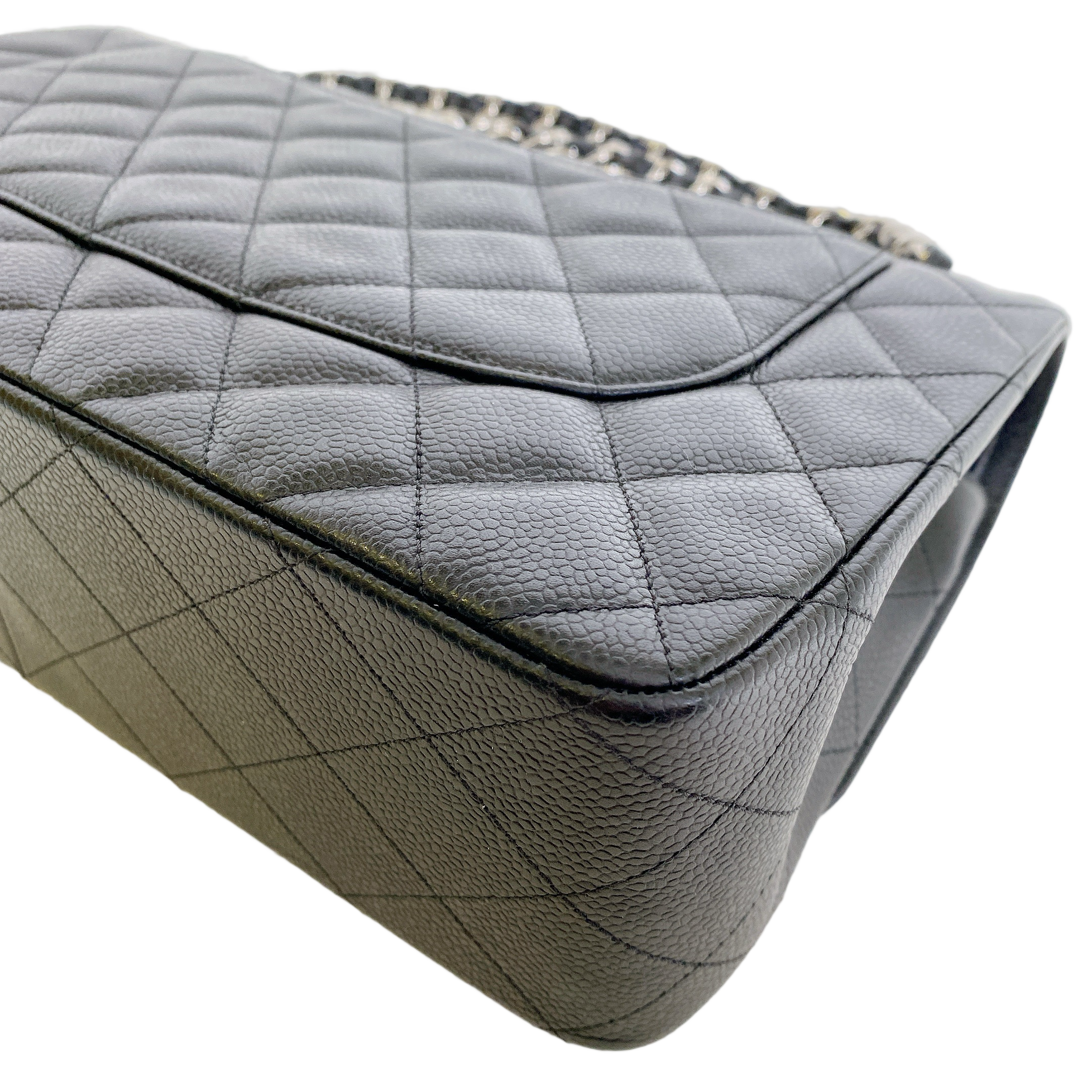 CHANEL CLASSIC JUMBO CAVIAR SHW