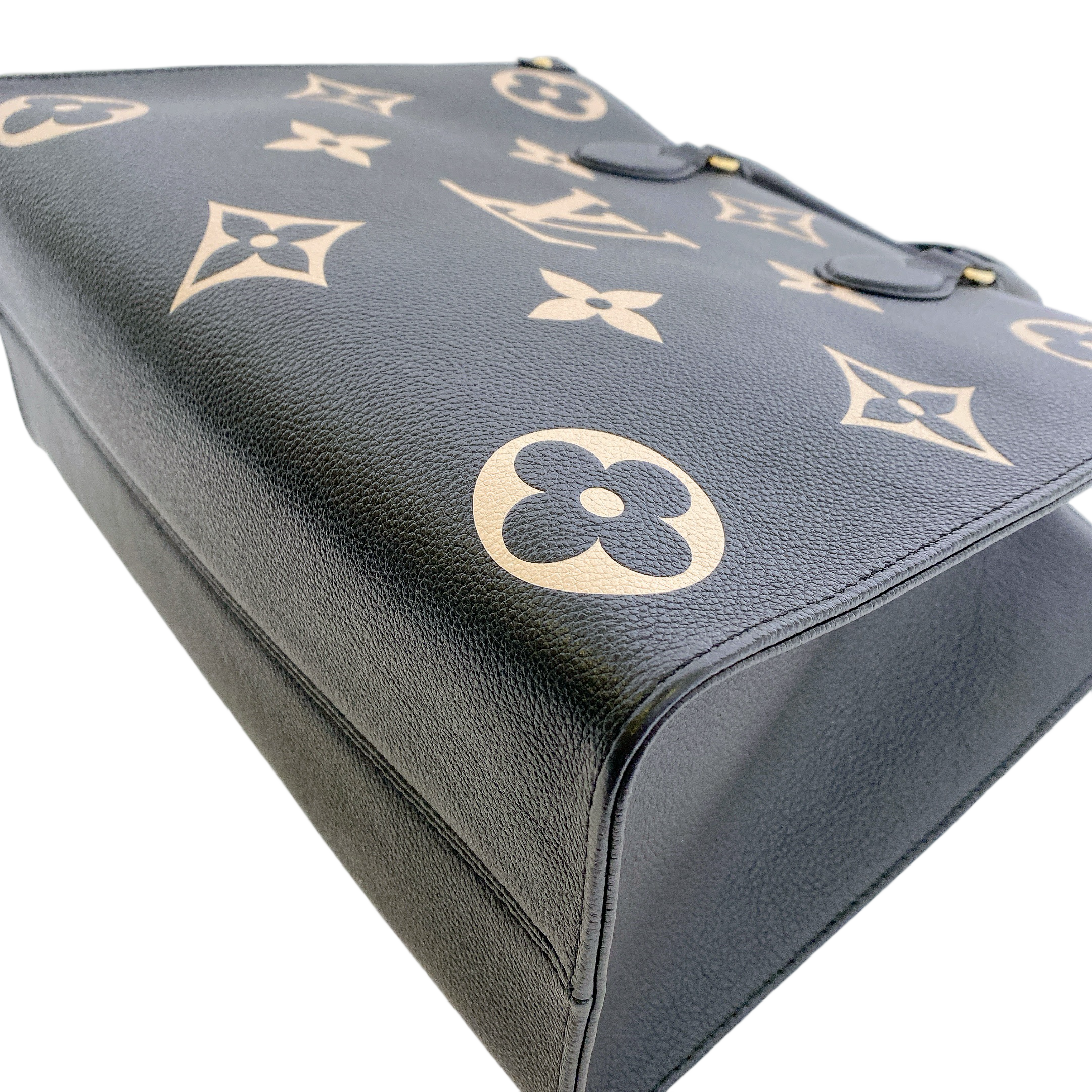 LV ONTHEGO MM