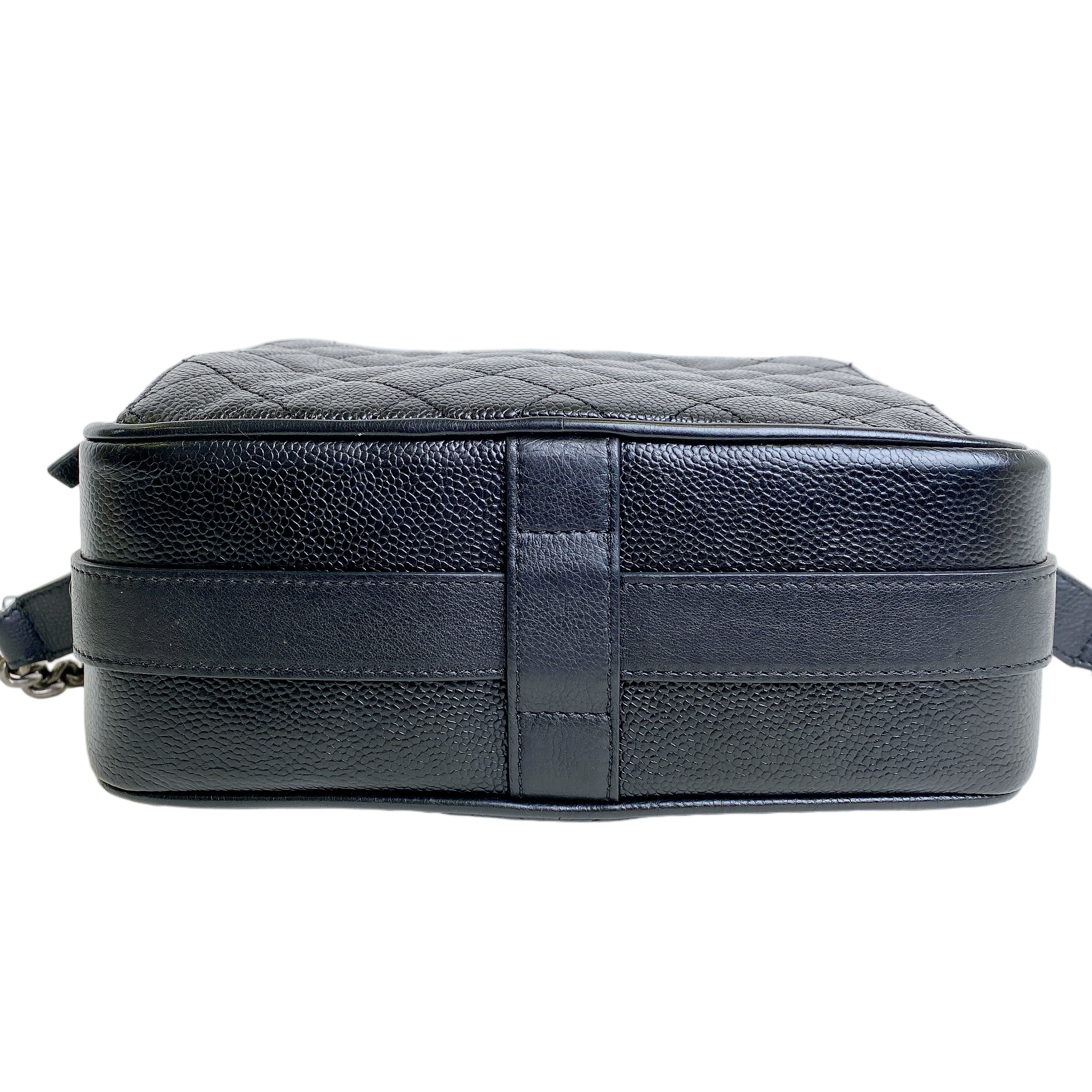 CHANEL CC TIMELESS MESSENGER