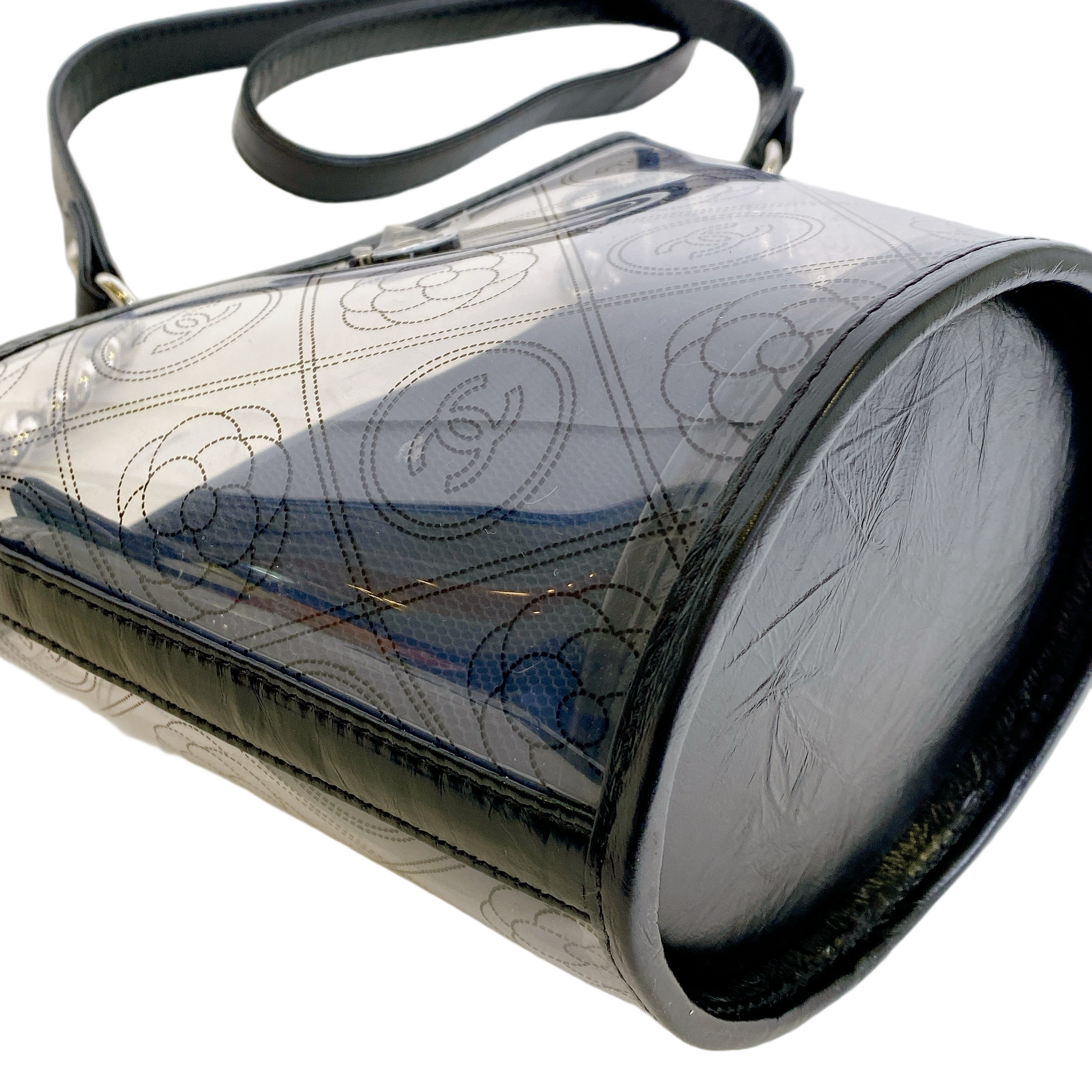 CHANEL CAMELLIA BUCKET