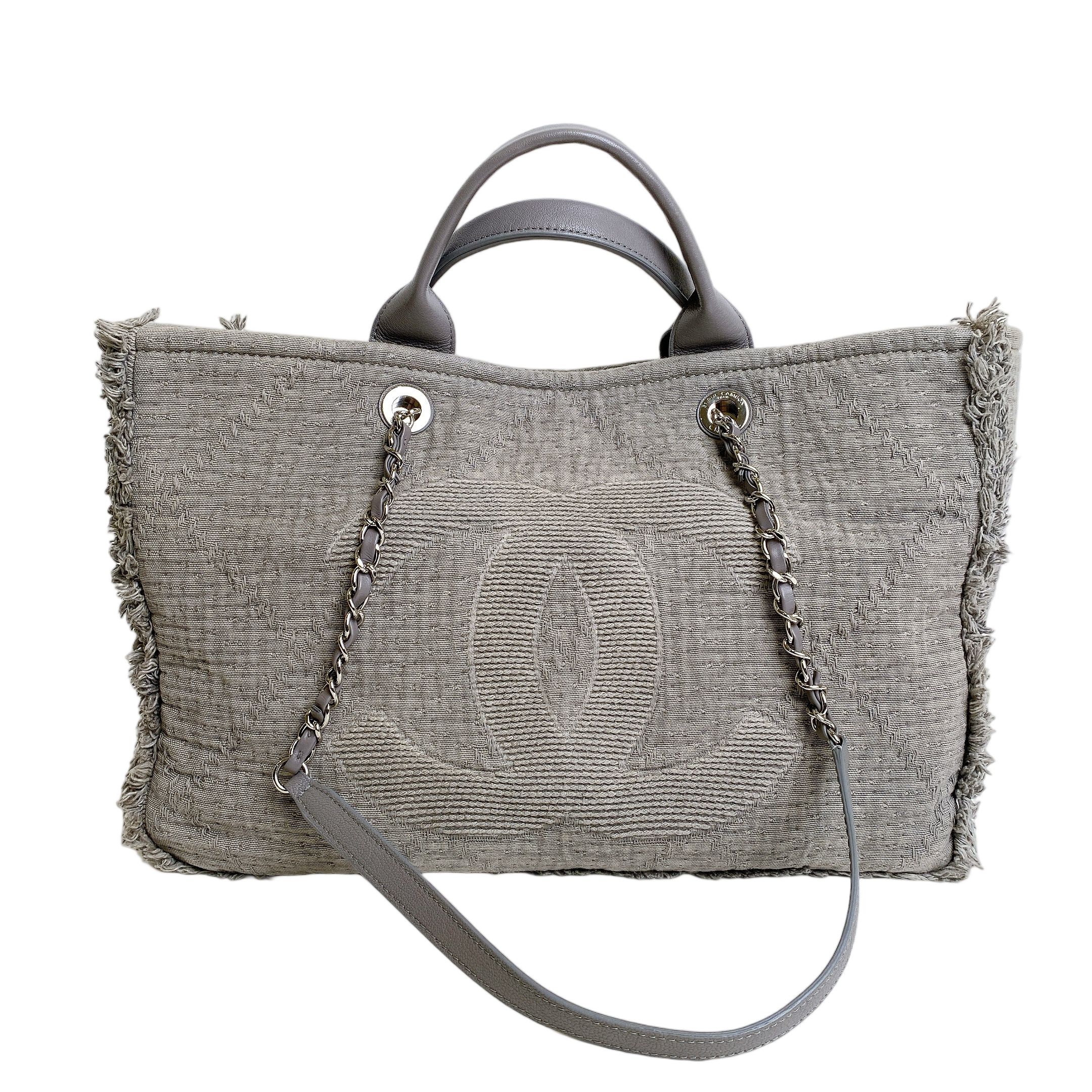 CHANEL DEAVILLE TOTE IN GREY