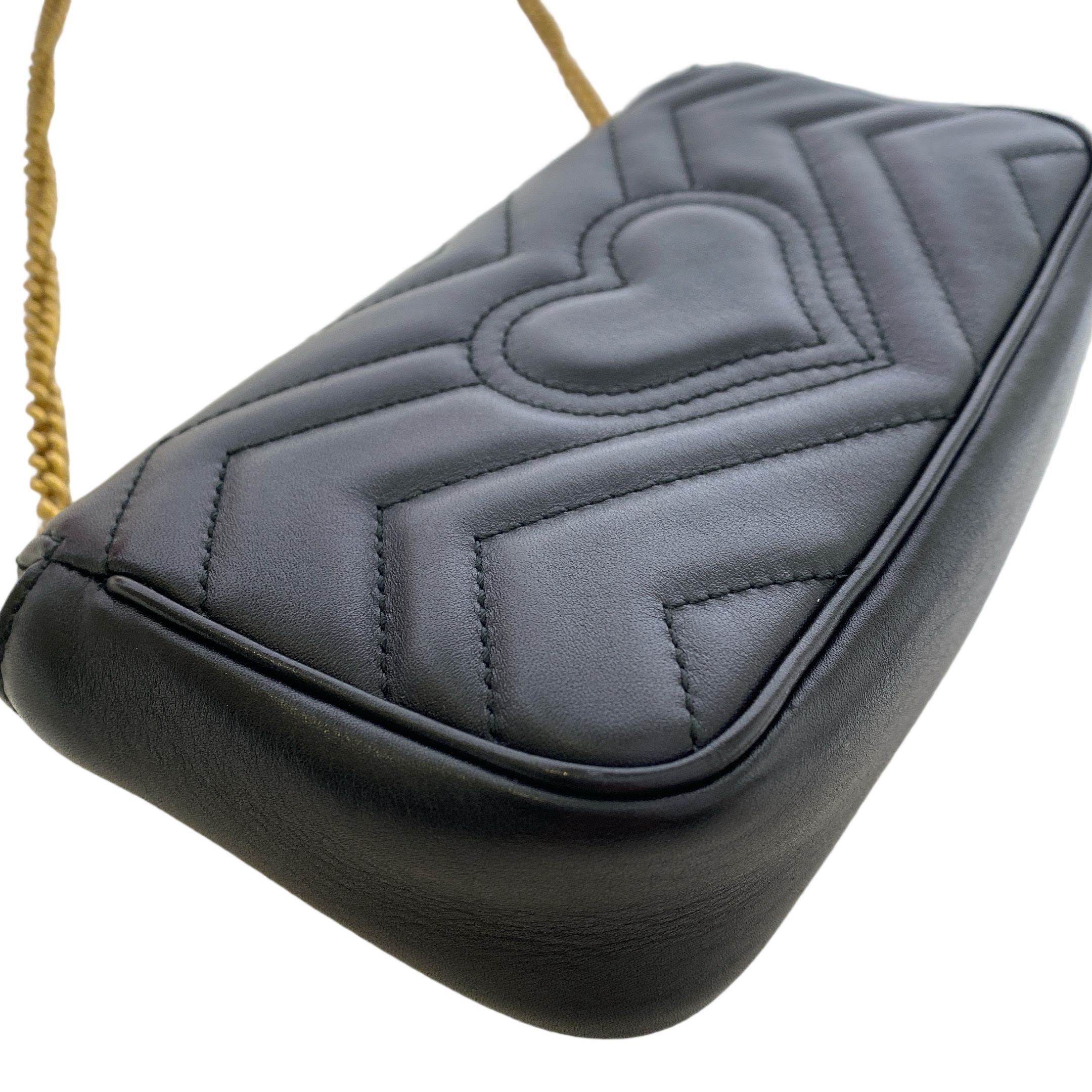 GUCCI MARMONT SUPERMINI IN BLACK