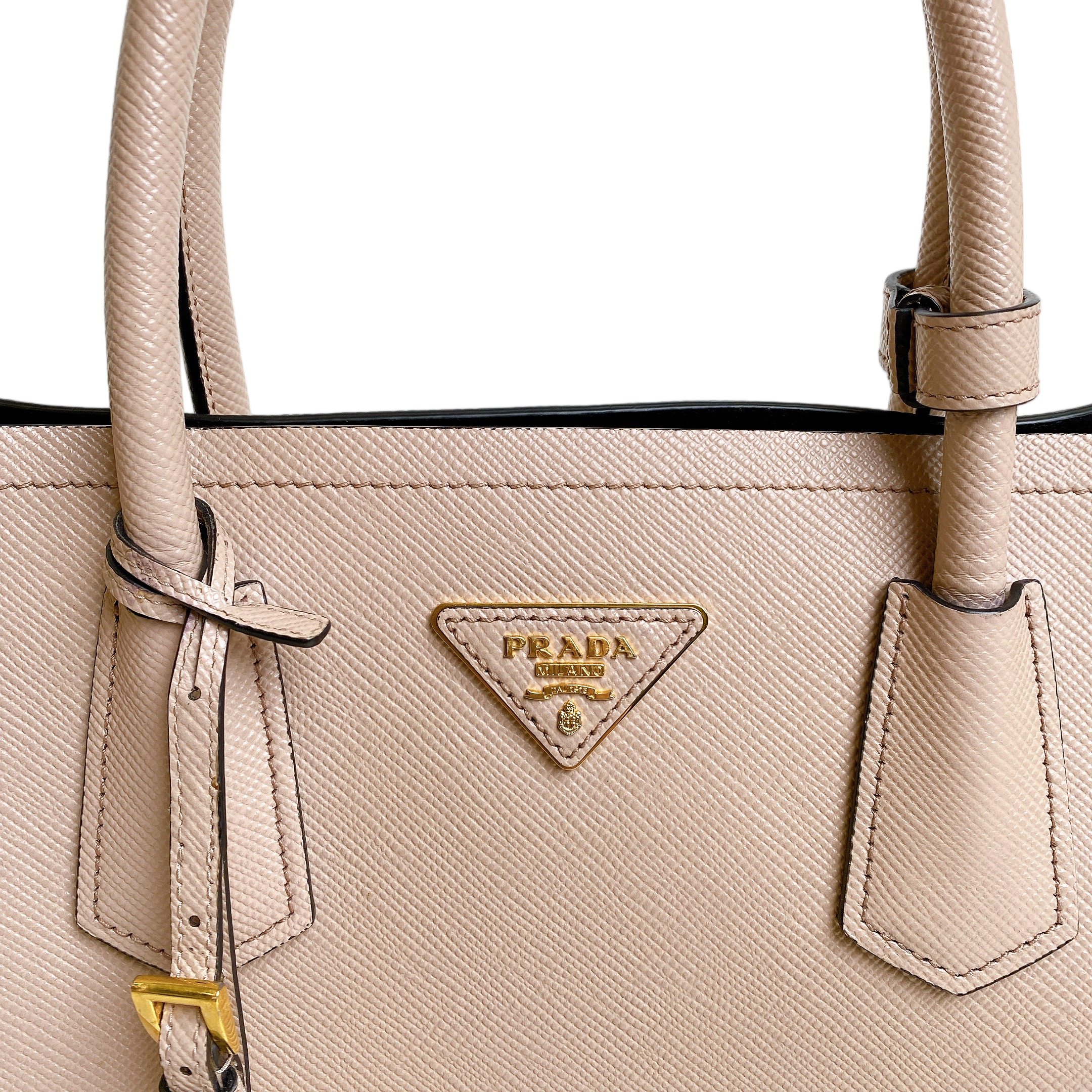 PRADA SAFFIANO CUIR IN BEIGE