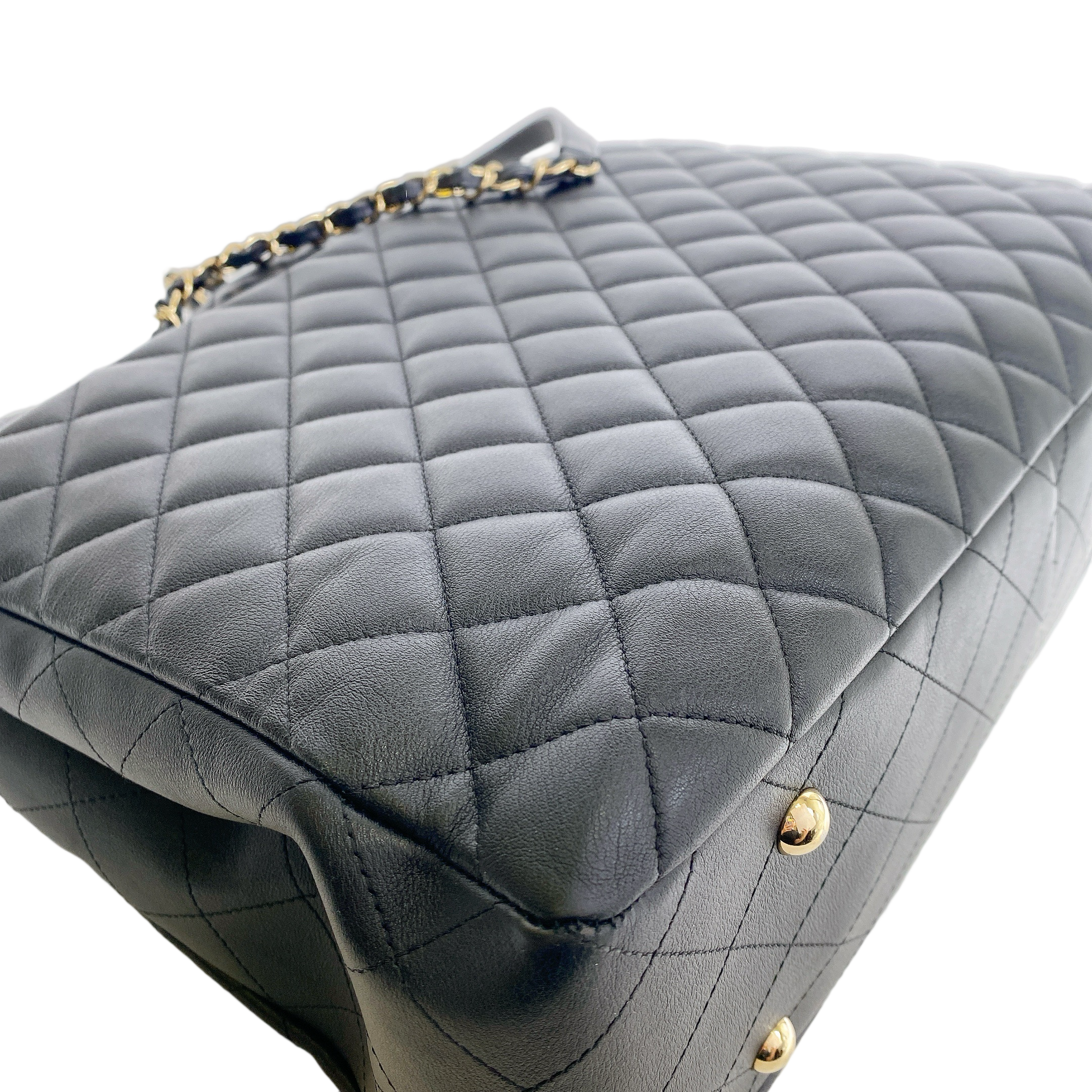 CHANEL SHOPPING TOTE