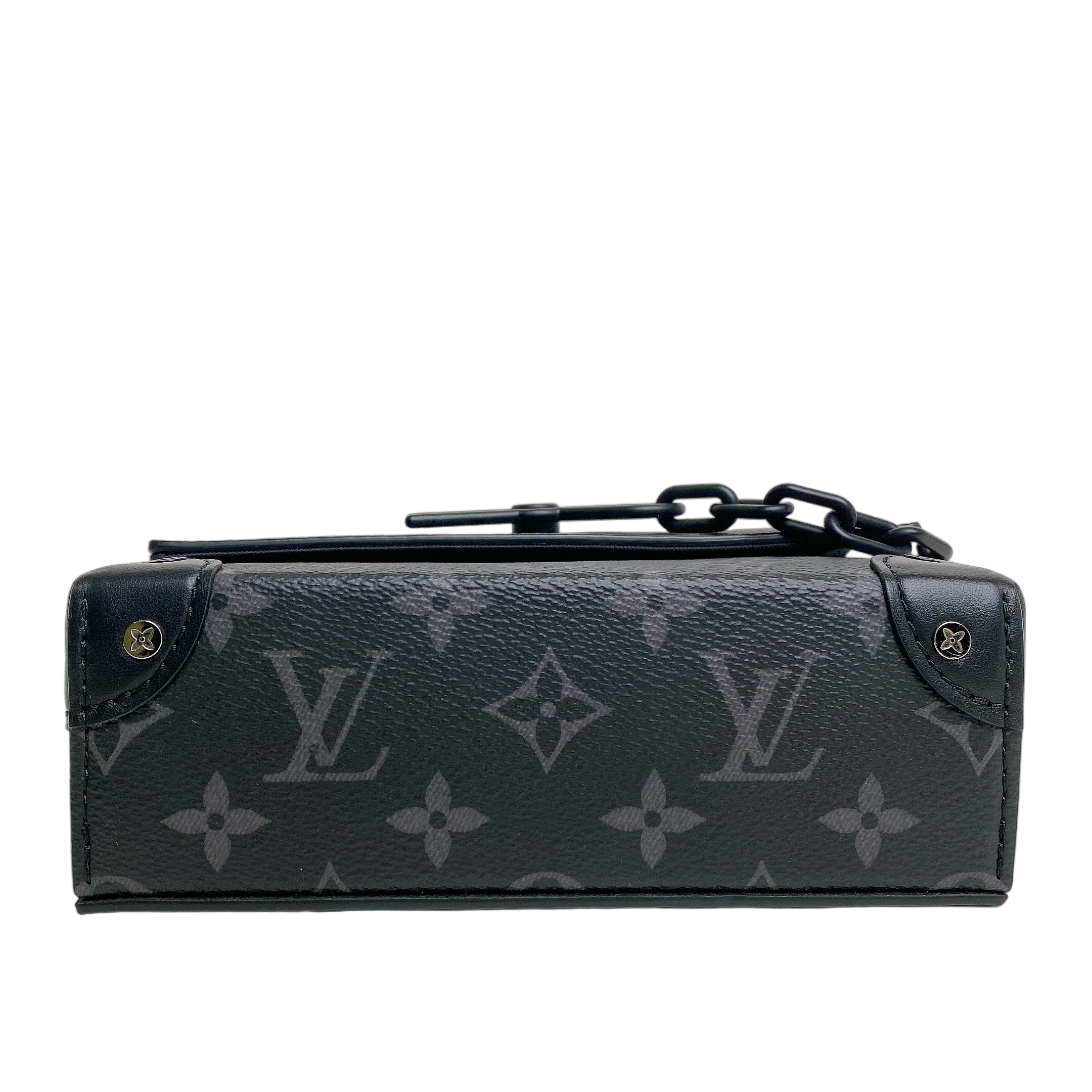 LV STEAMER WEARABLE WALLET IN BLACK