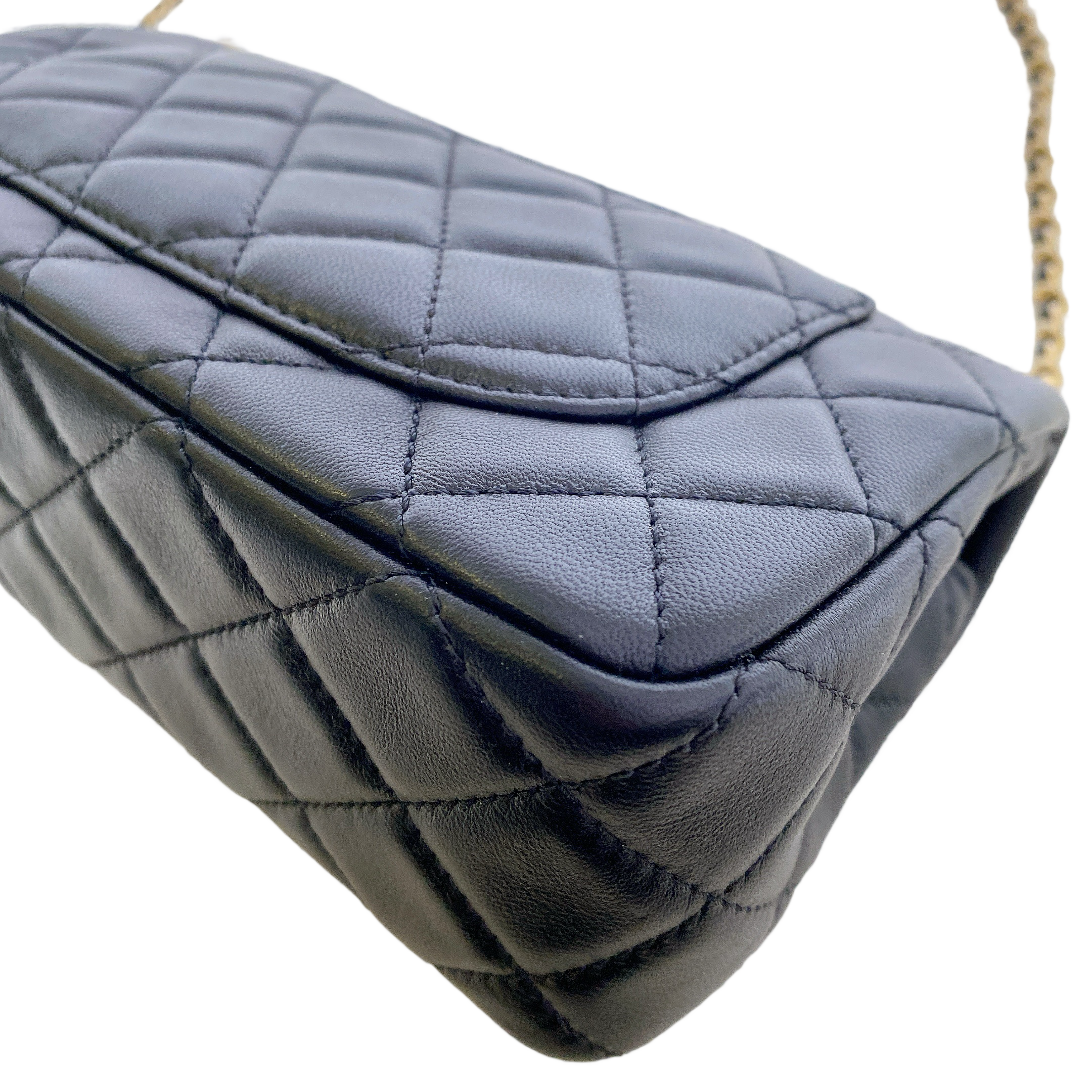 CHANEL CF RECTANGULAR PEARL CRUSH