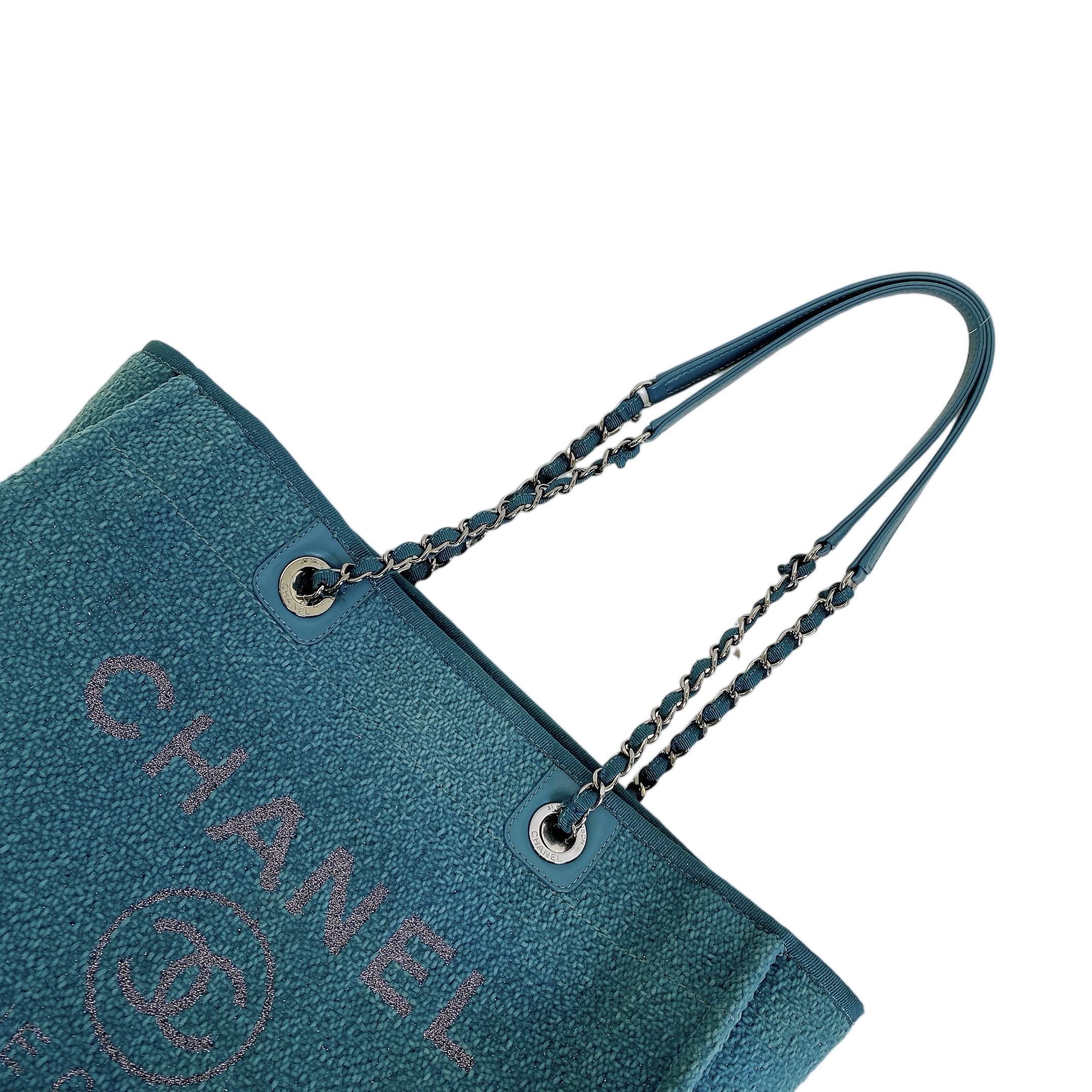 CHANEL DEAVILLE TOTE