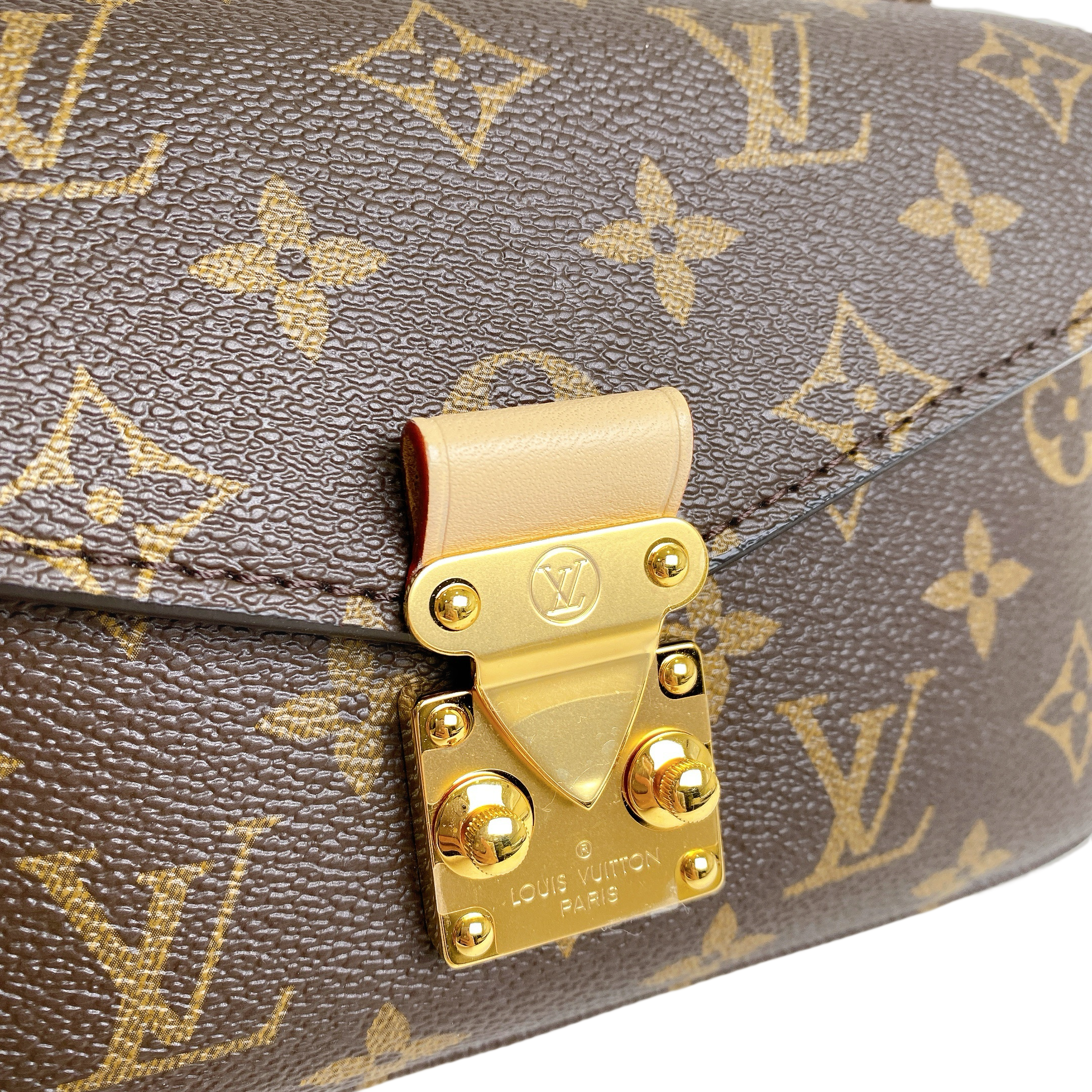 LV METIS EAST WEST