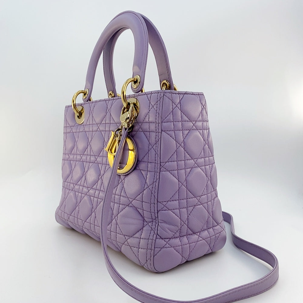 LADY DIOR IN PURPLE