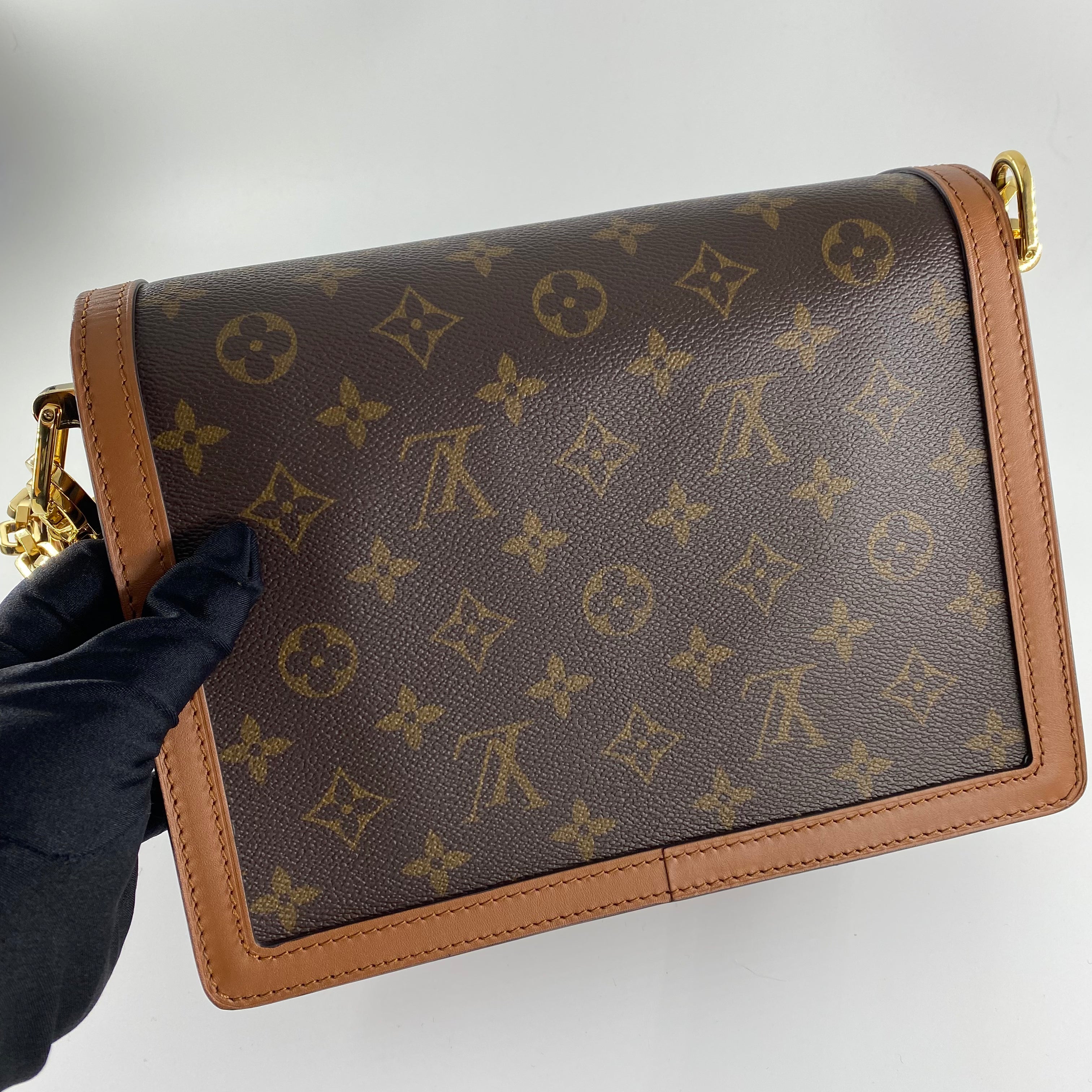 LV DAUPHINE MM