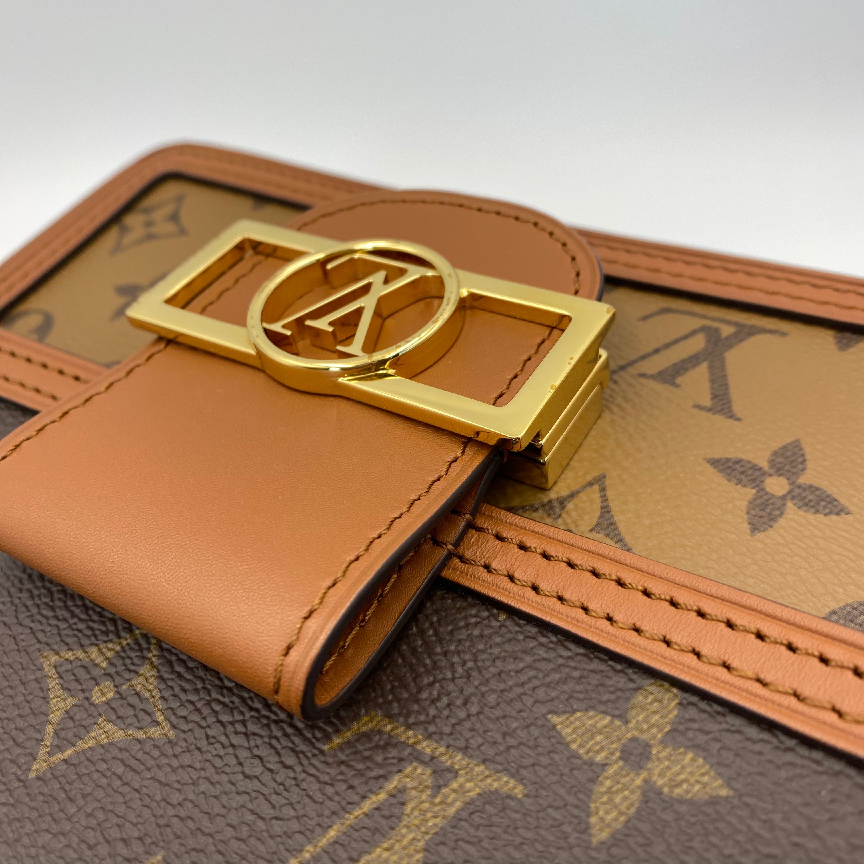 LV DAUPHINE MINI