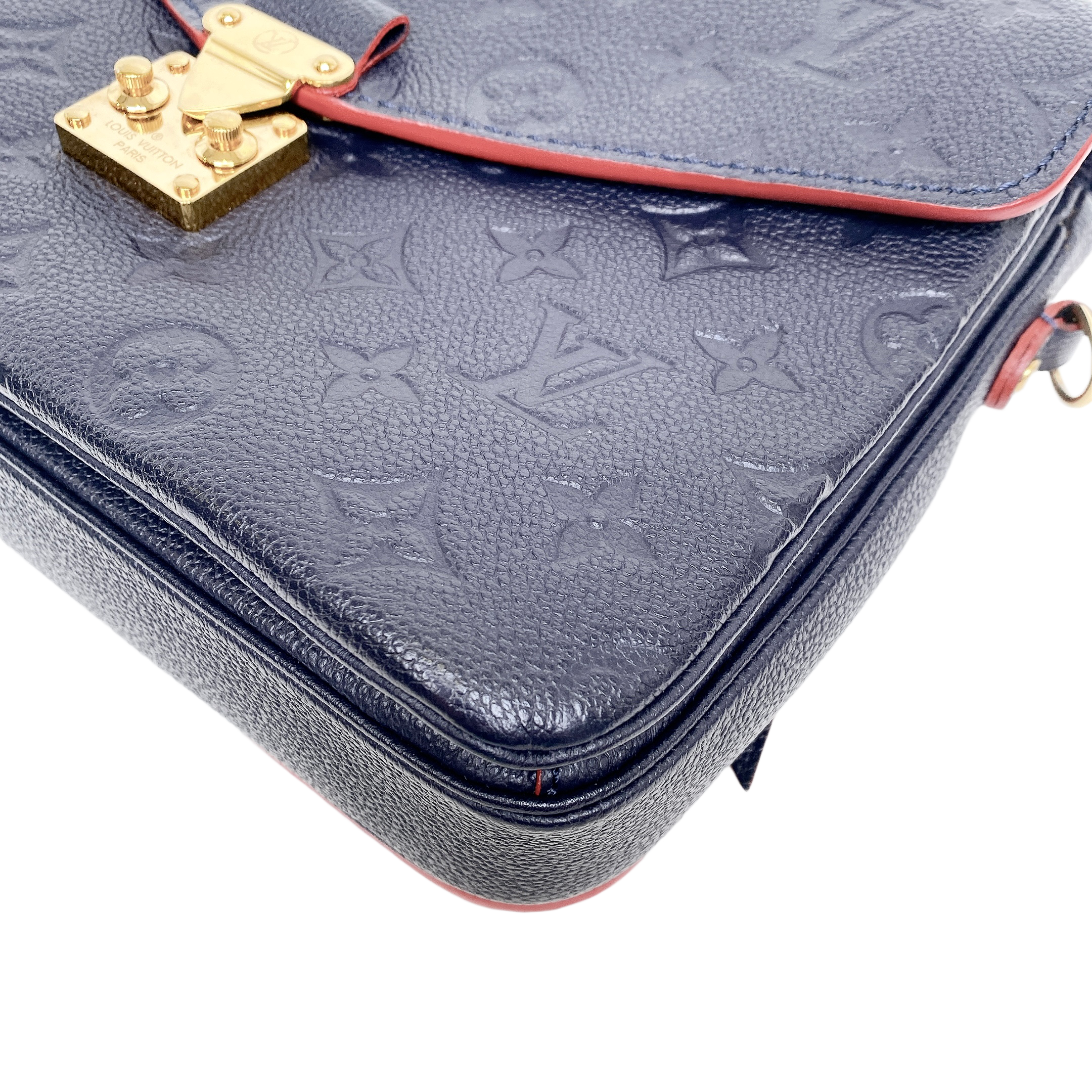 LV POCHETTE METIS IN NAVY BLUE