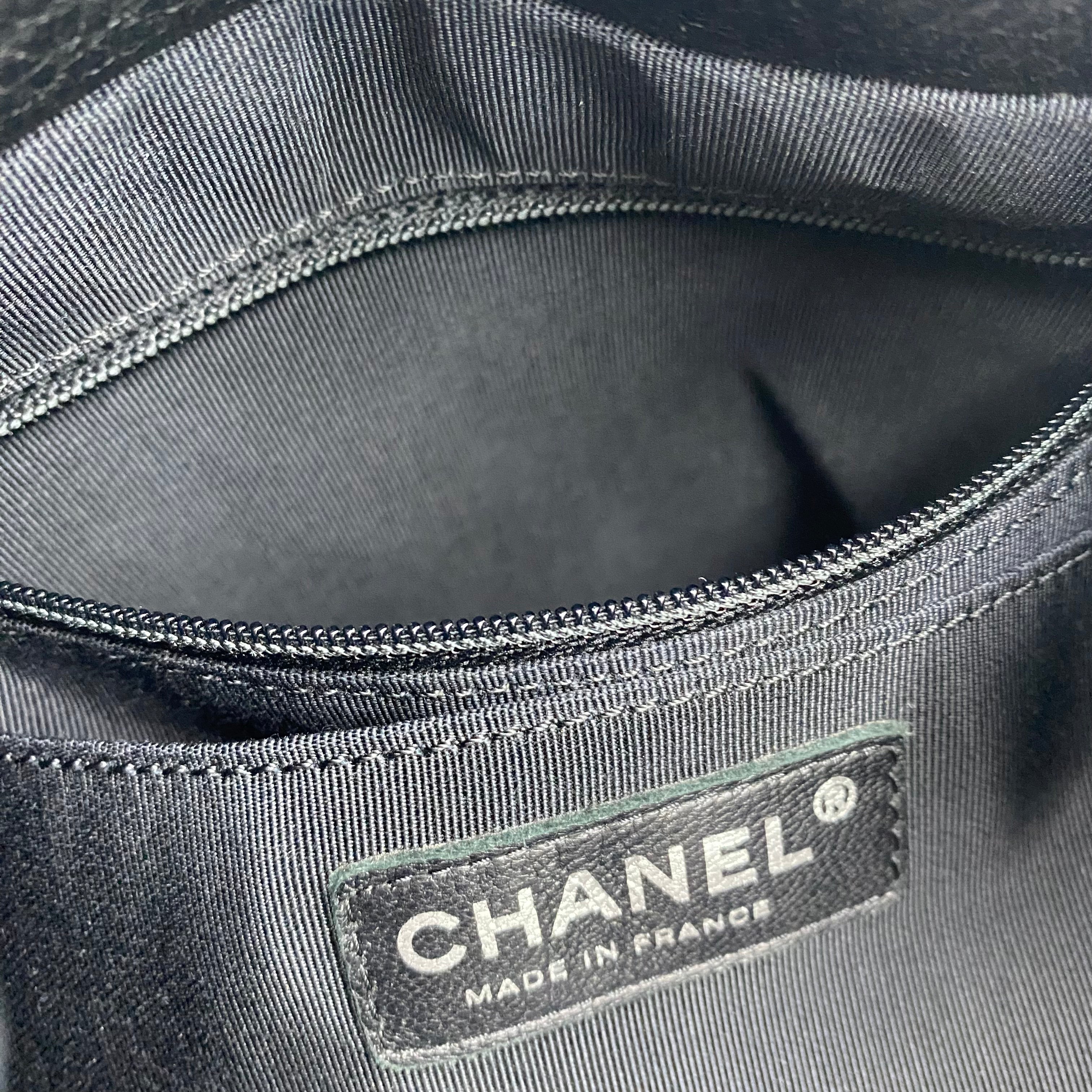 Chanel Bucket Bag in Black