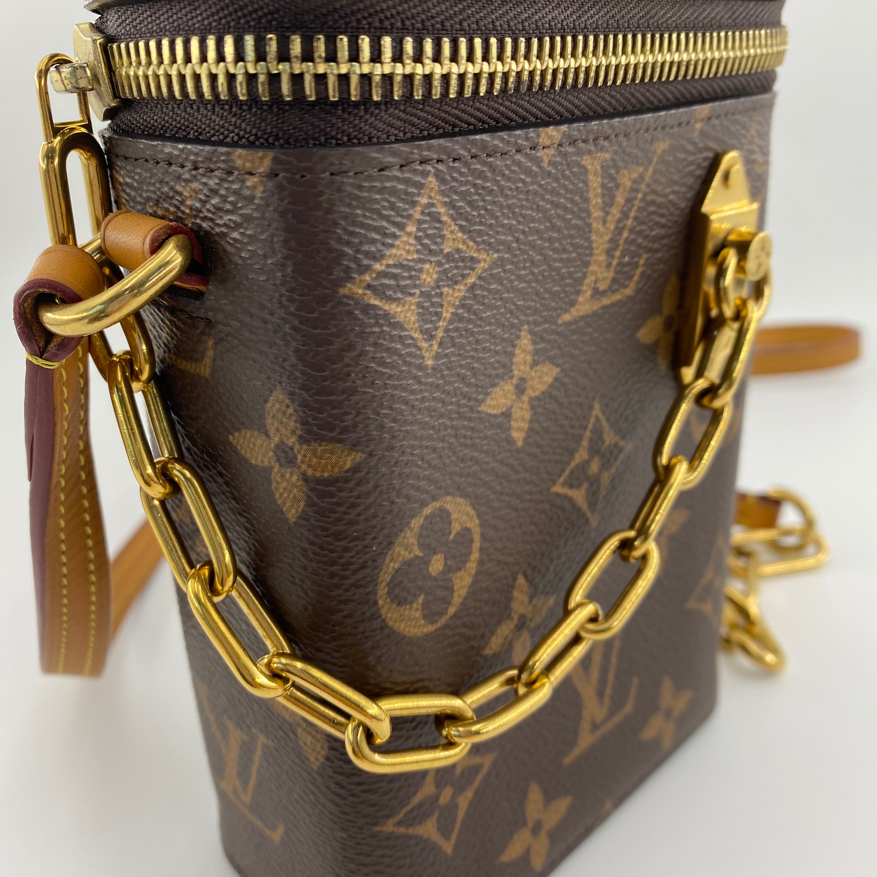 LV PHONE BOX MONOGRAM